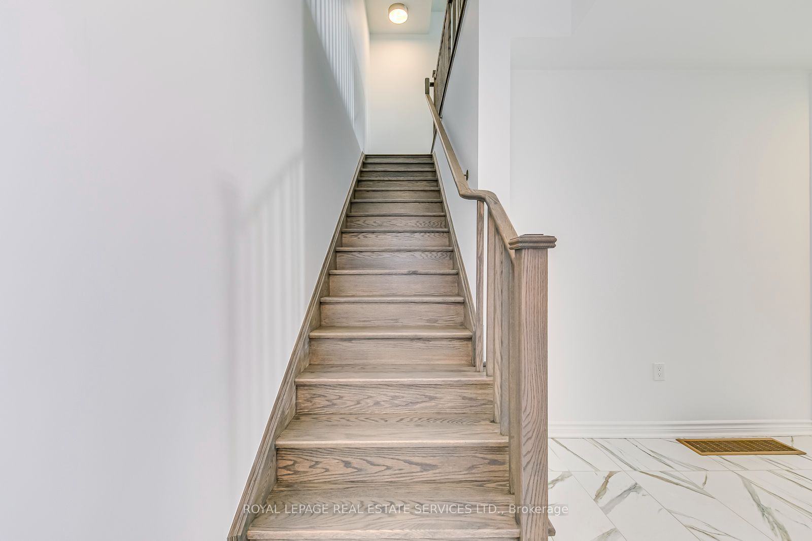 1205 Poppy Gardens Property Photo 6