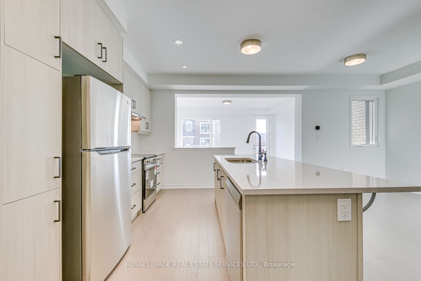 1205 Poppy Gardens Property Photo 8