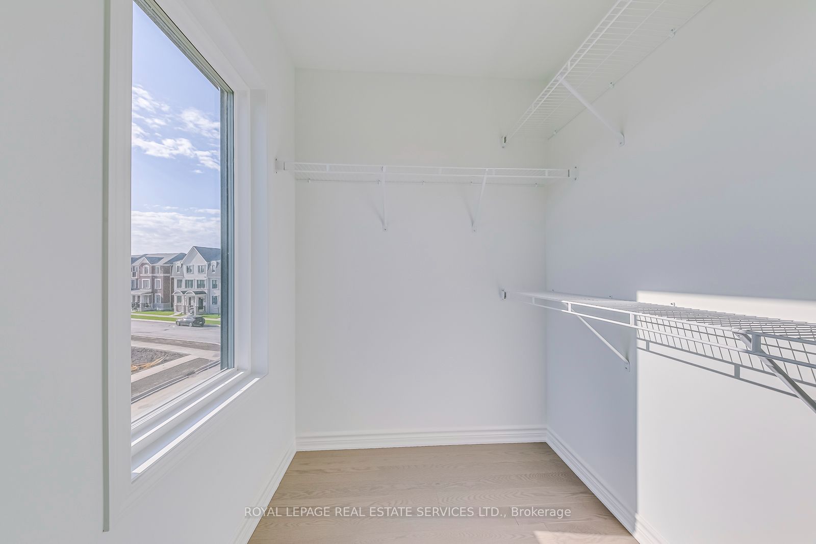 1205 Poppy Gardens Property Photo 29