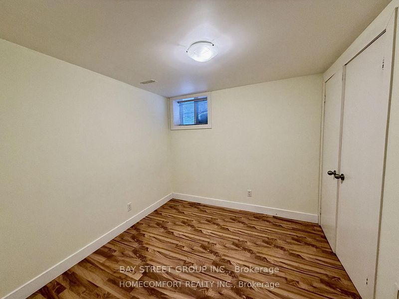 178 Rosemount Avenue Lower Property Photo 10