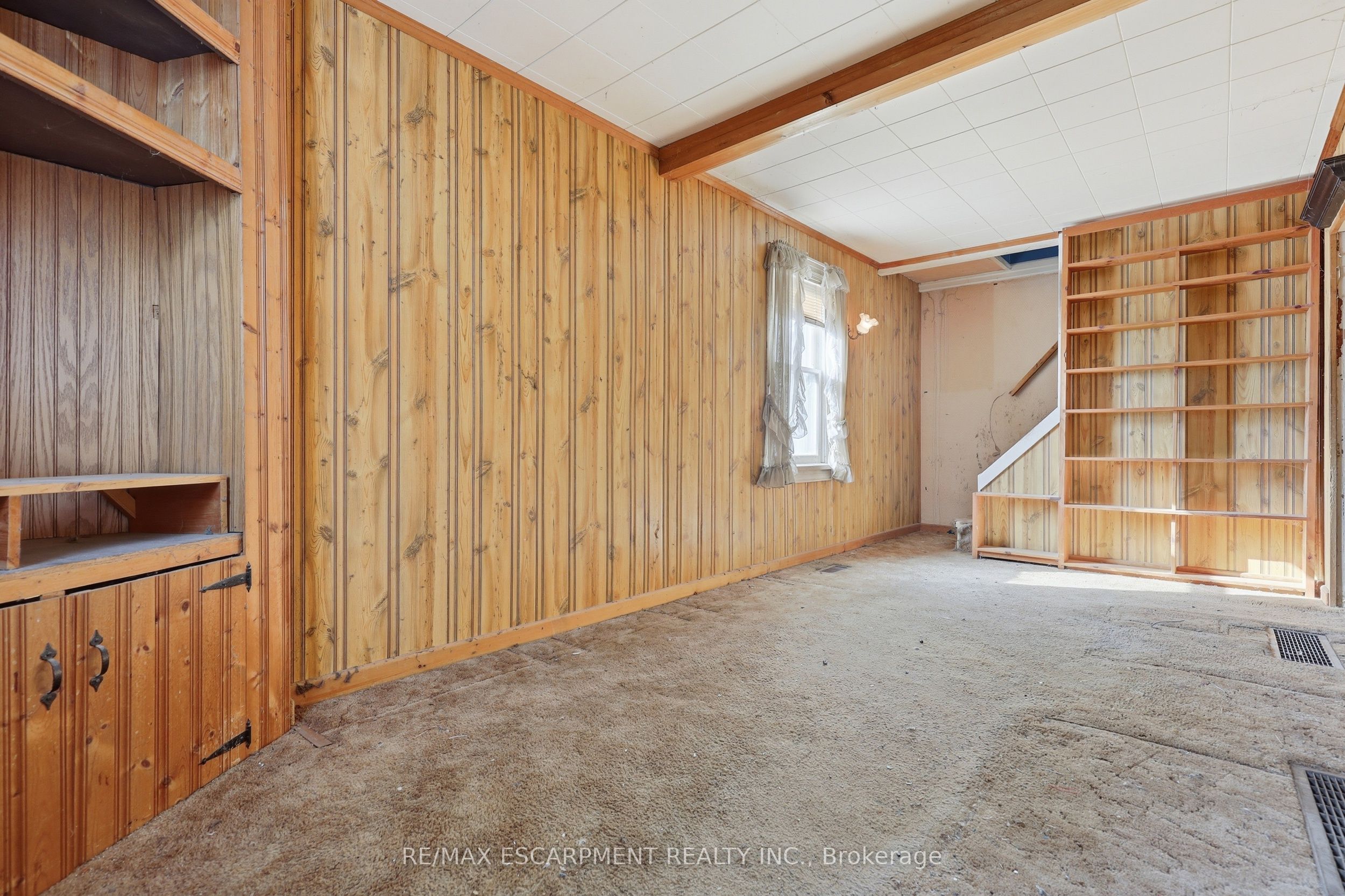 152 Commercial Street Property Photo 19