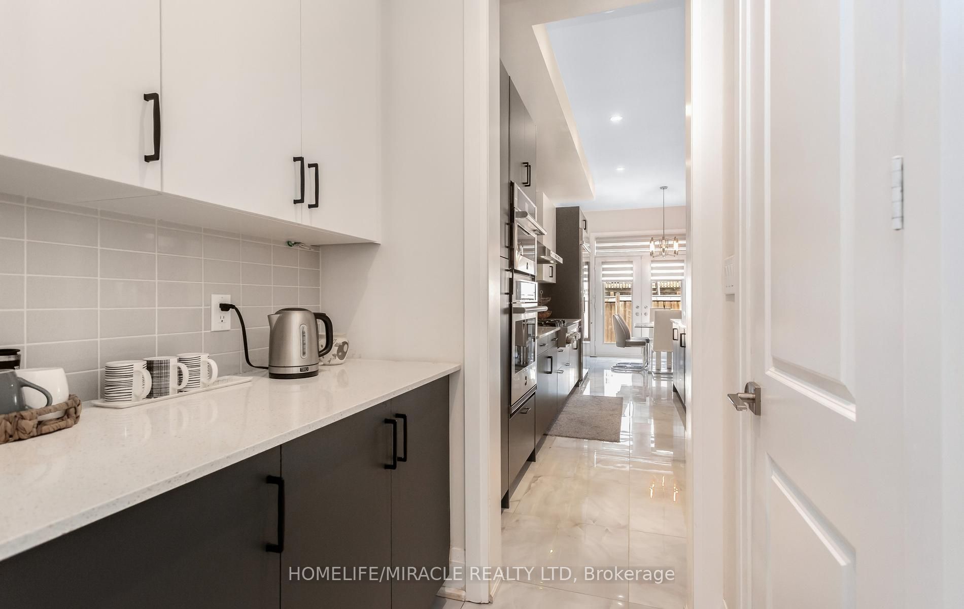 79 Mevira Gardens Property Photo 13