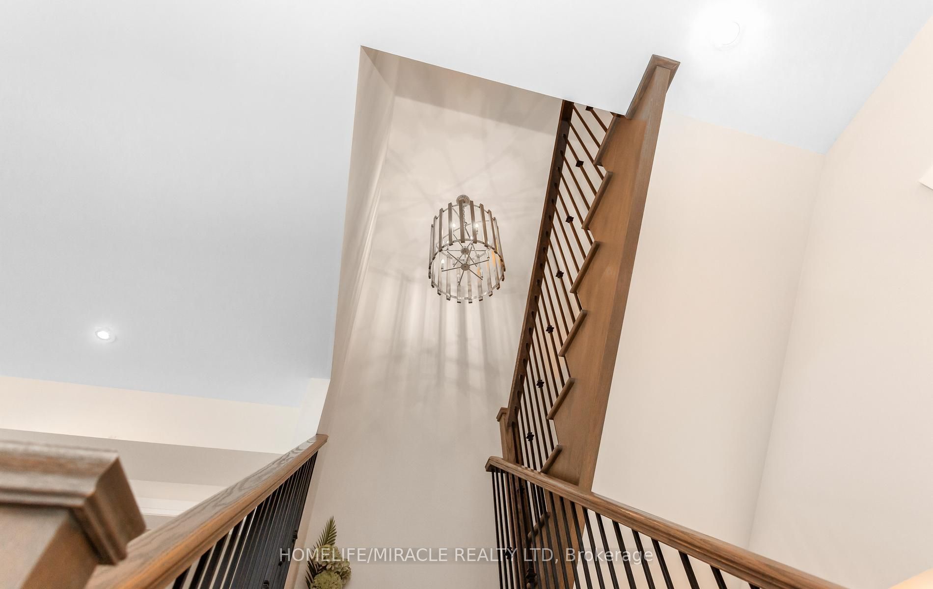 79 Mevira Gardens Property Photo 25
