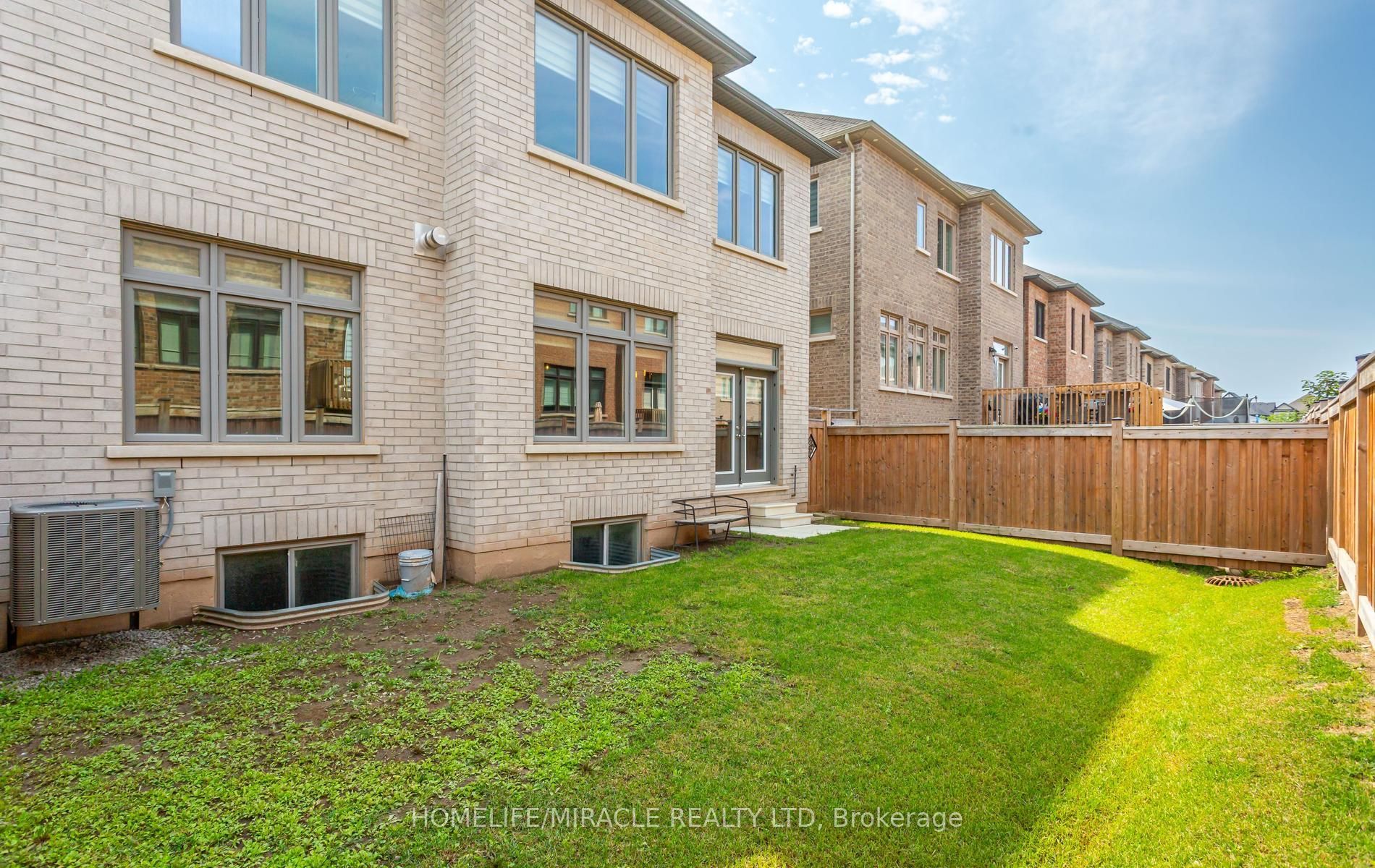 79 Mevira Gardens Property Photo 49