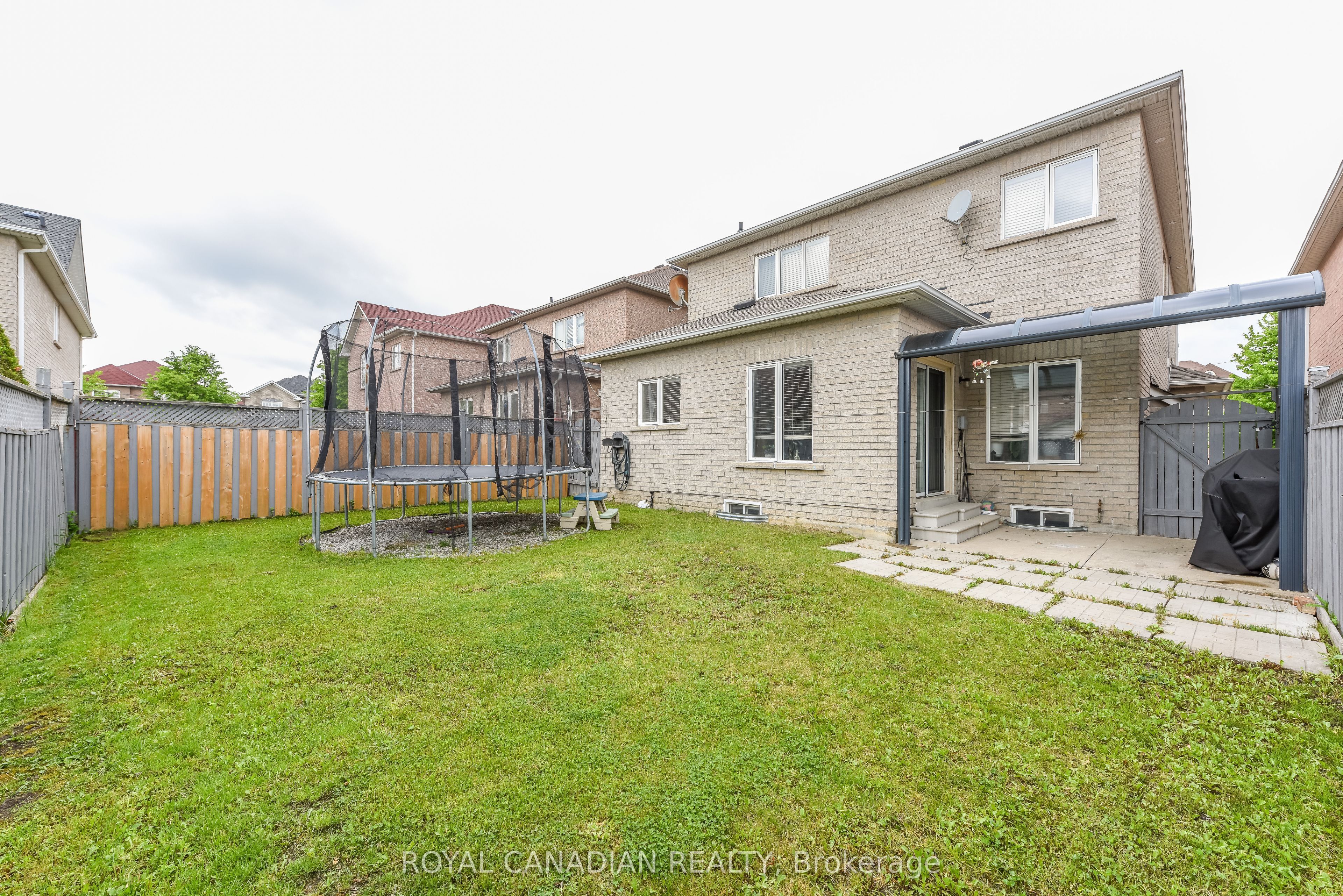 29 Dewside Drive Property Photo 33