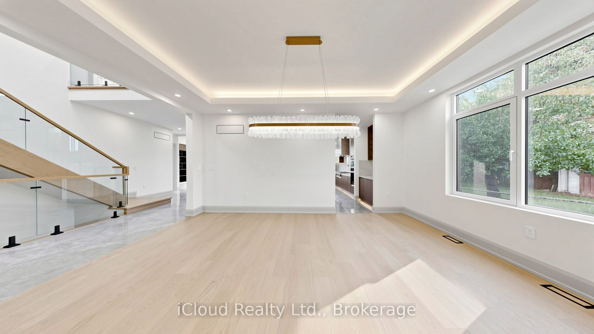 2539 Rugby Road Property Photo 12