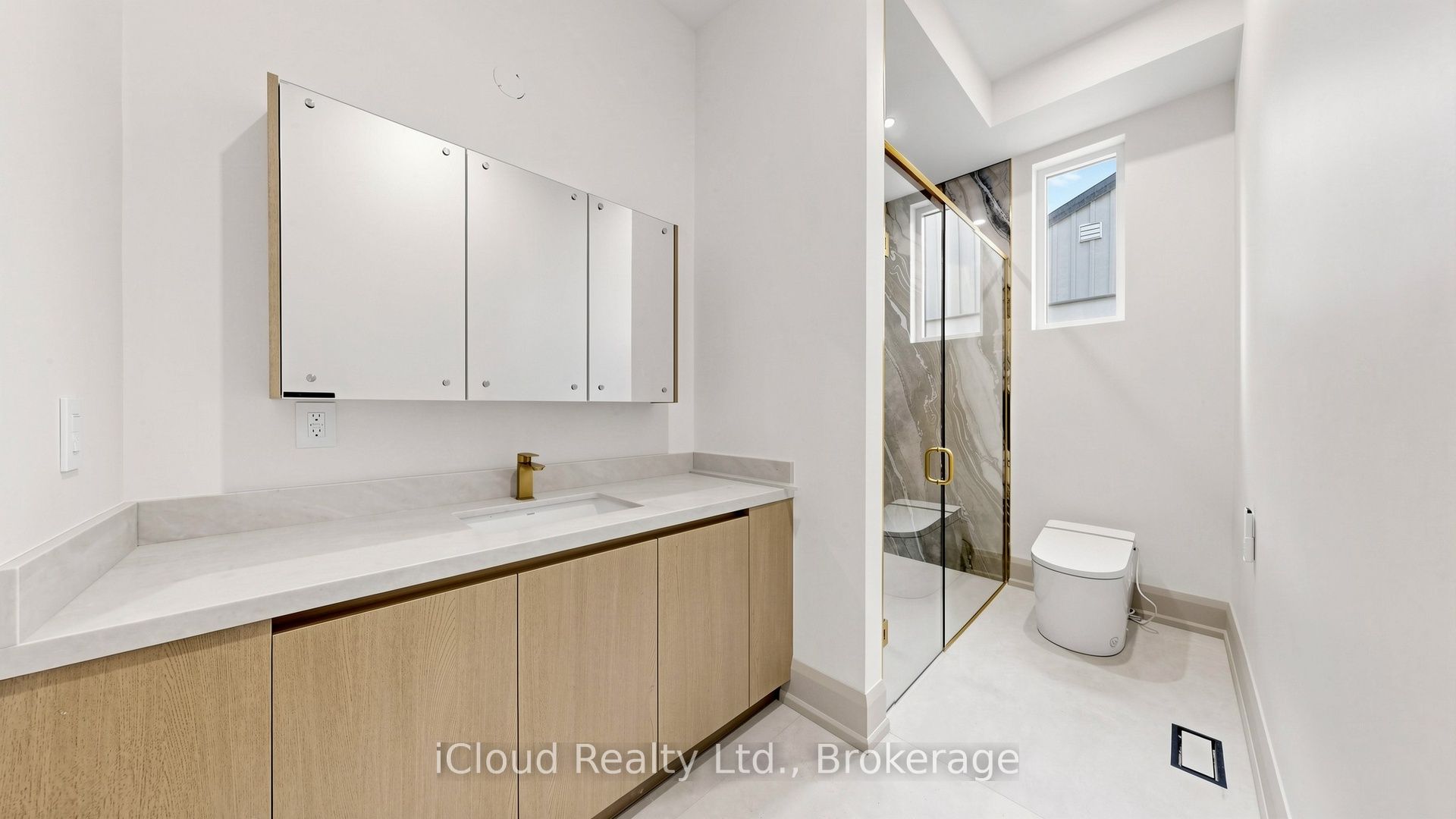 2539 Rugby Road Property Photo 15