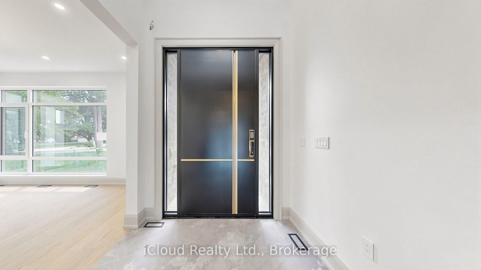 2539 Rugby Road Property Photo 18