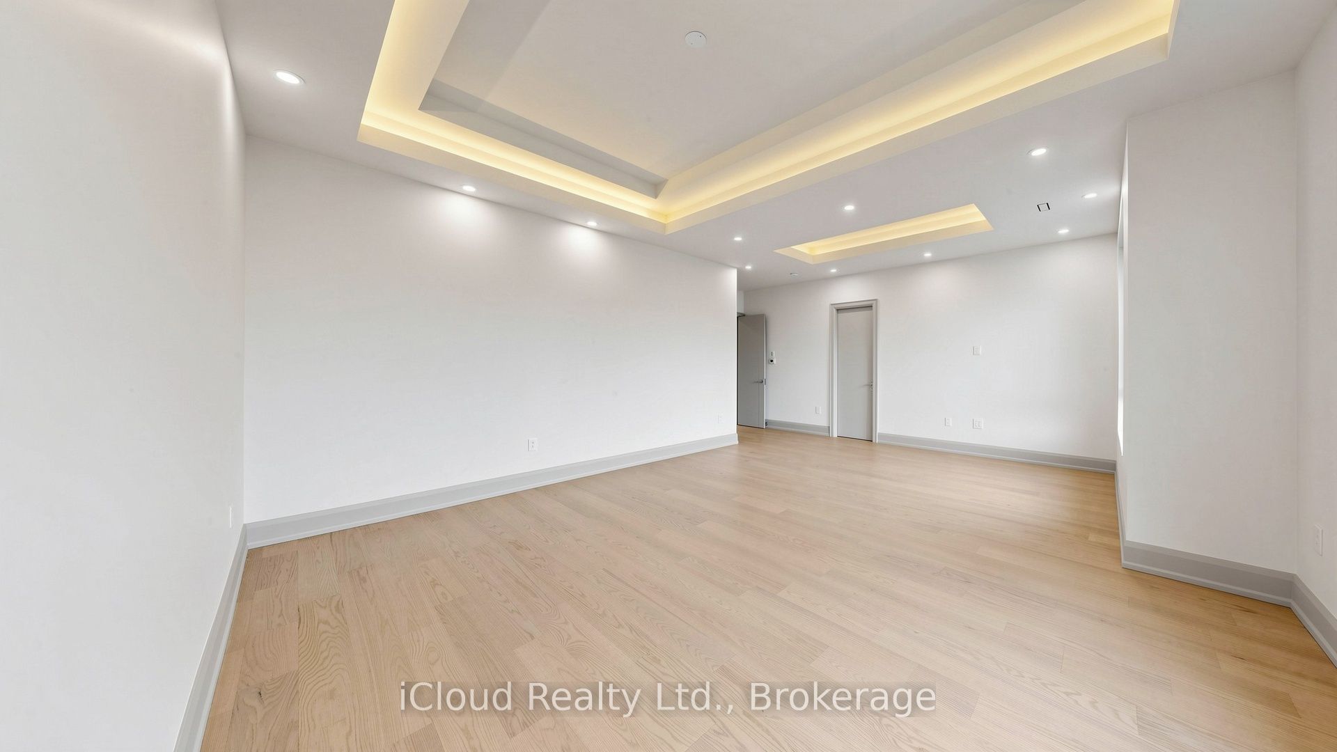 2539 Rugby Road Property Photo 22