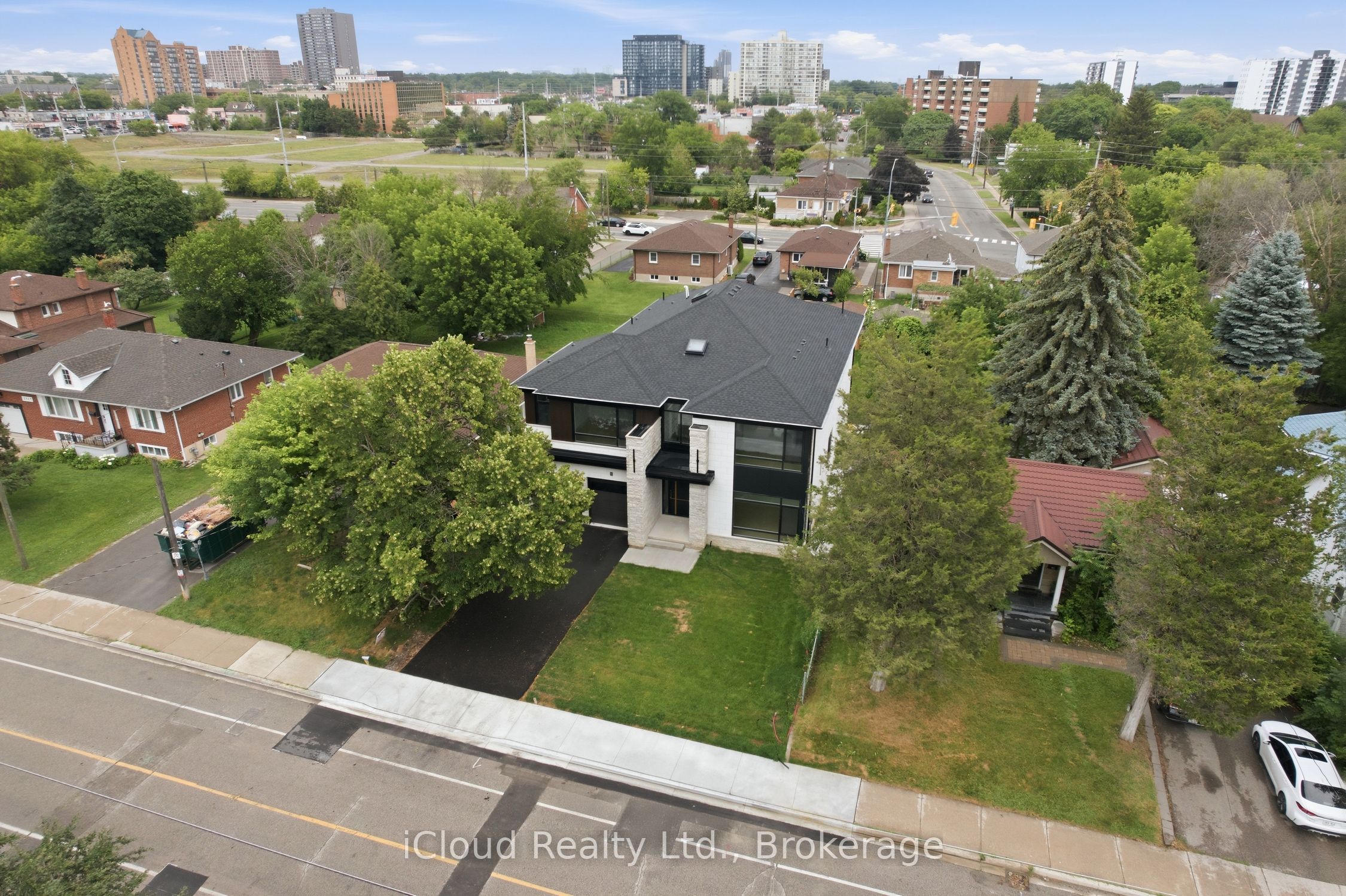 2539 Rugby Road Property Photo 46