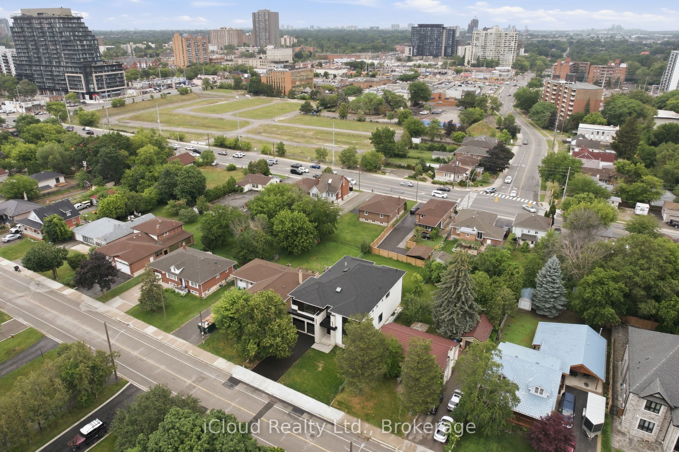2539 Rugby Road Property Photo 47