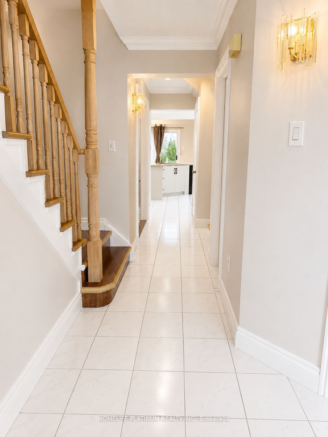 16 Langdale Crescent Property Photo 5