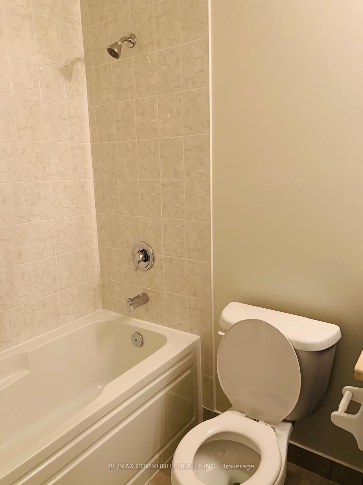 349 Rathburn Road 1806 Property Photo 13