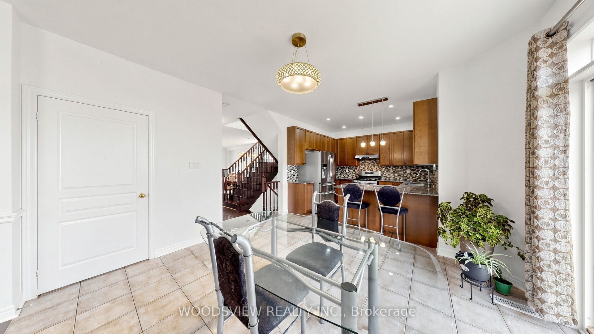 7 Deancrest Road Property Photo 18