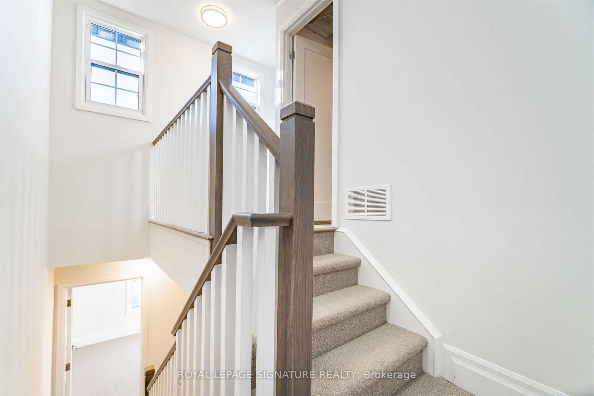 760 Lakeshore Road E 202 Property Photo 15
