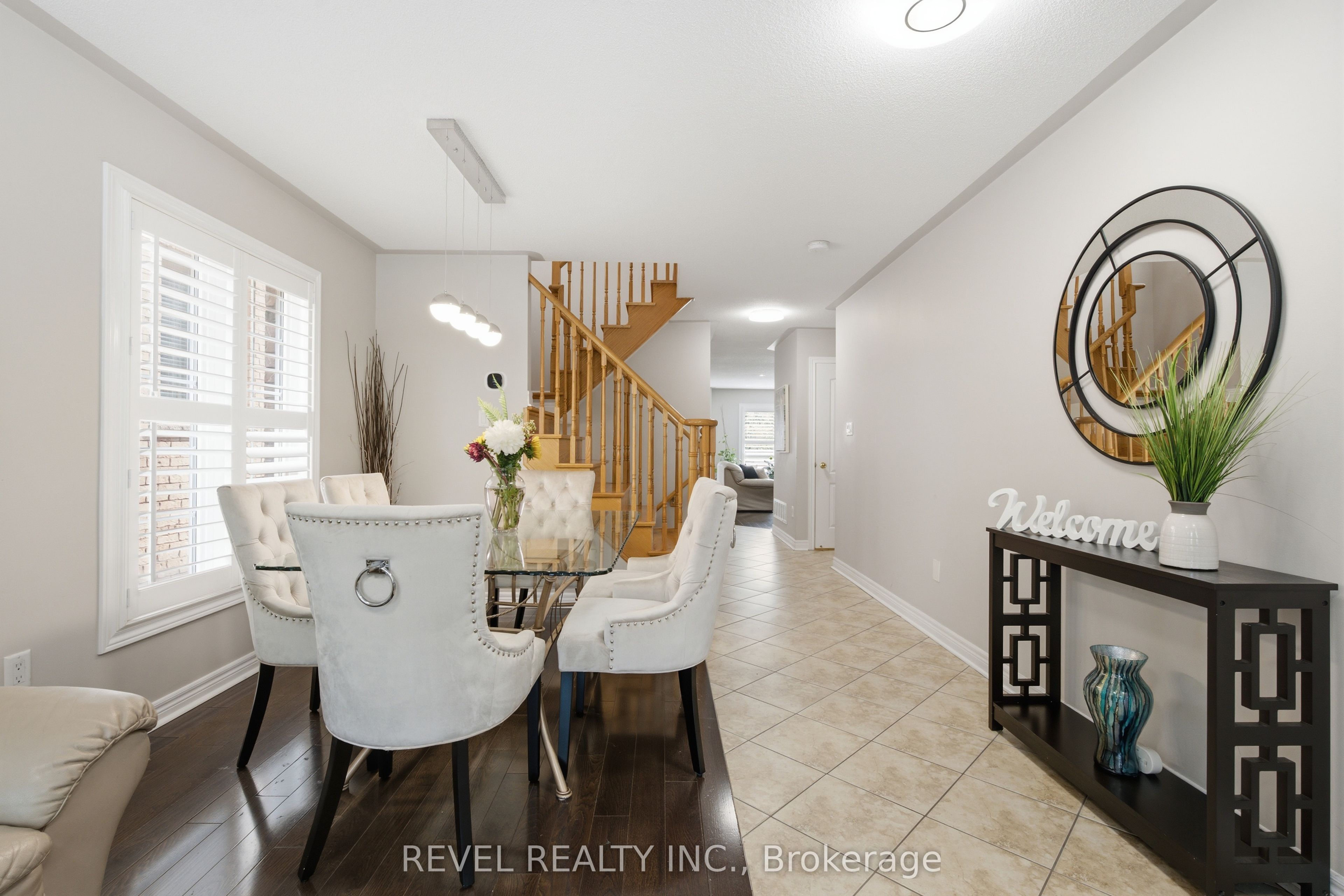 256 Giddings Crescent Property Photo 6