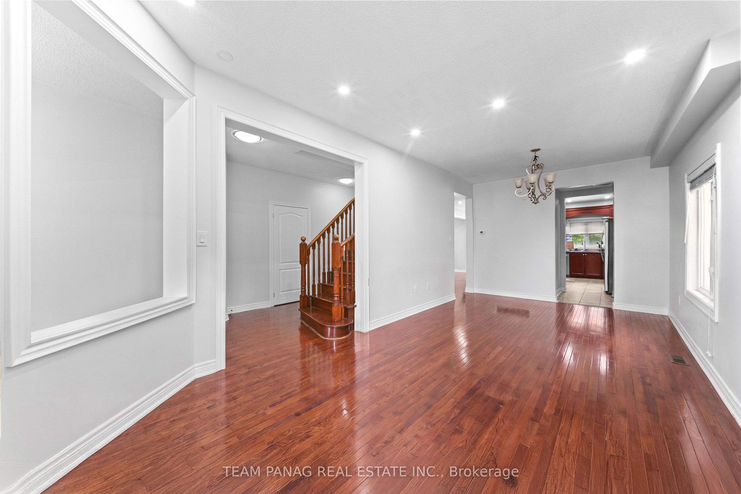 47 Sorbonne Drive Property Photo 10