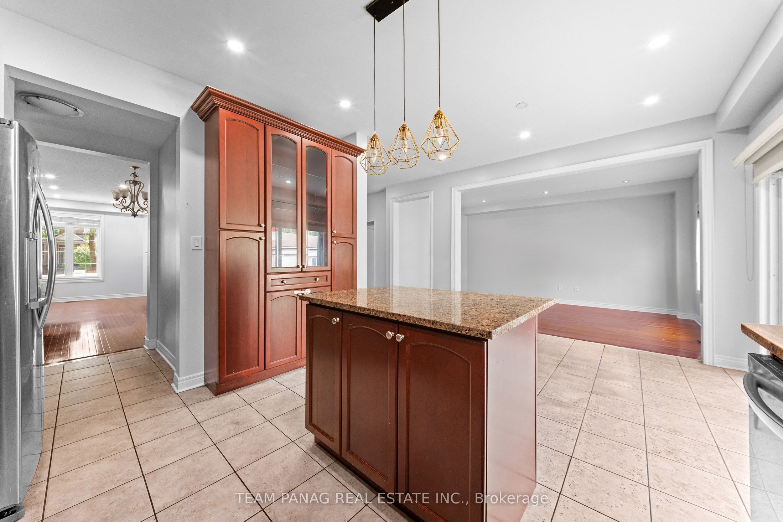 47 Sorbonne Drive Property Photo 19