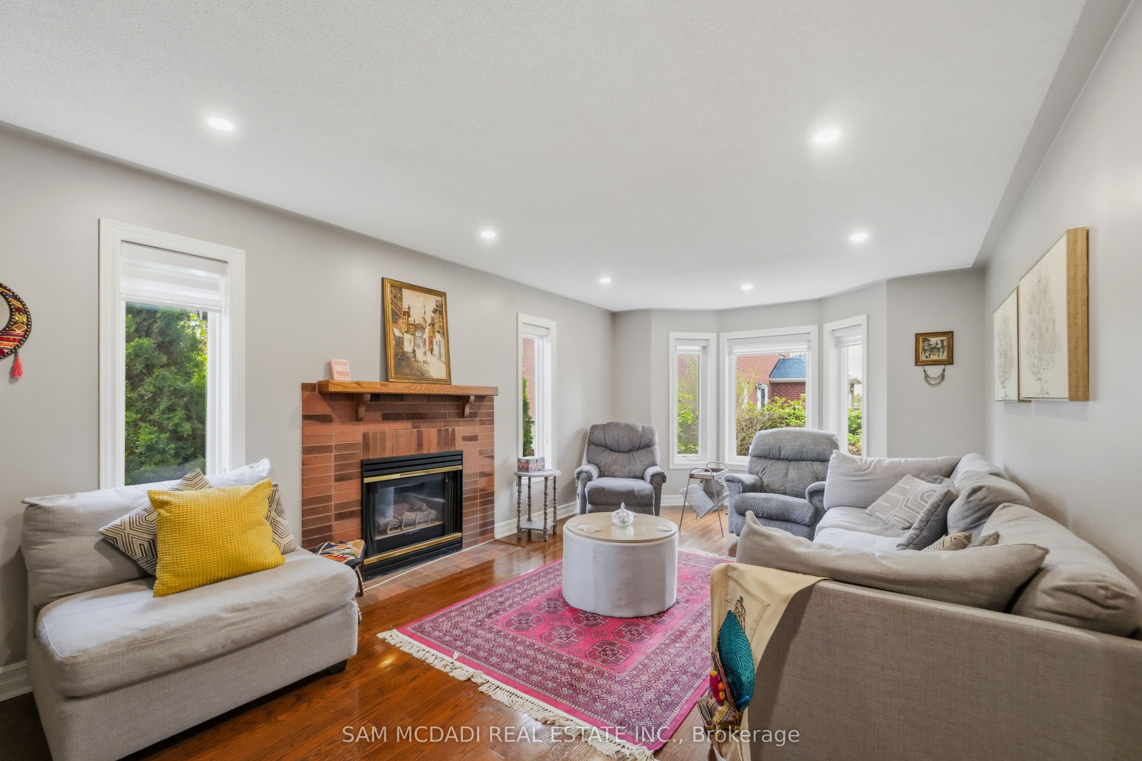 3605 Trelawny Circle Property Photo 6