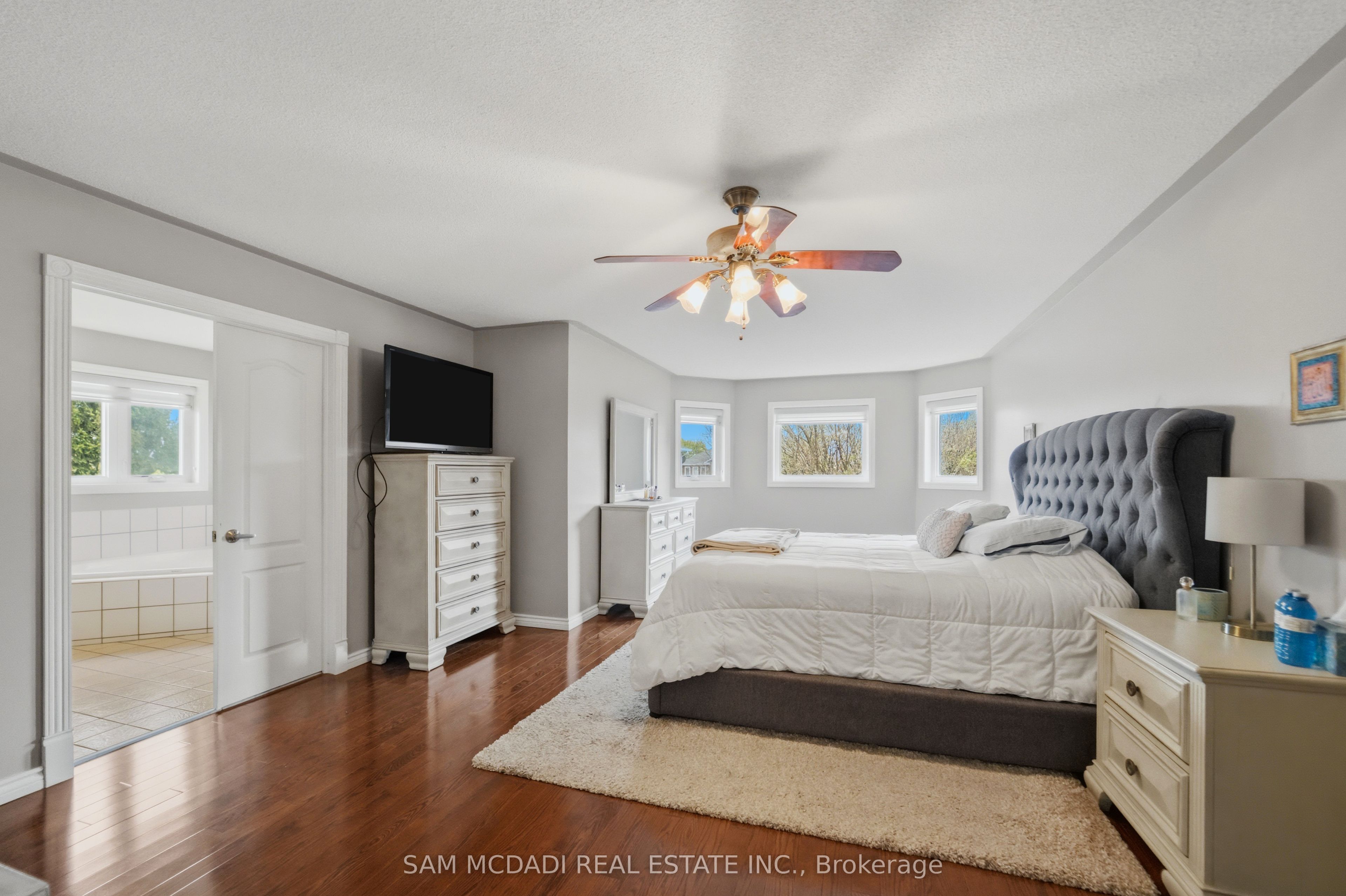 3605 Trelawny Circle Property Photo 17