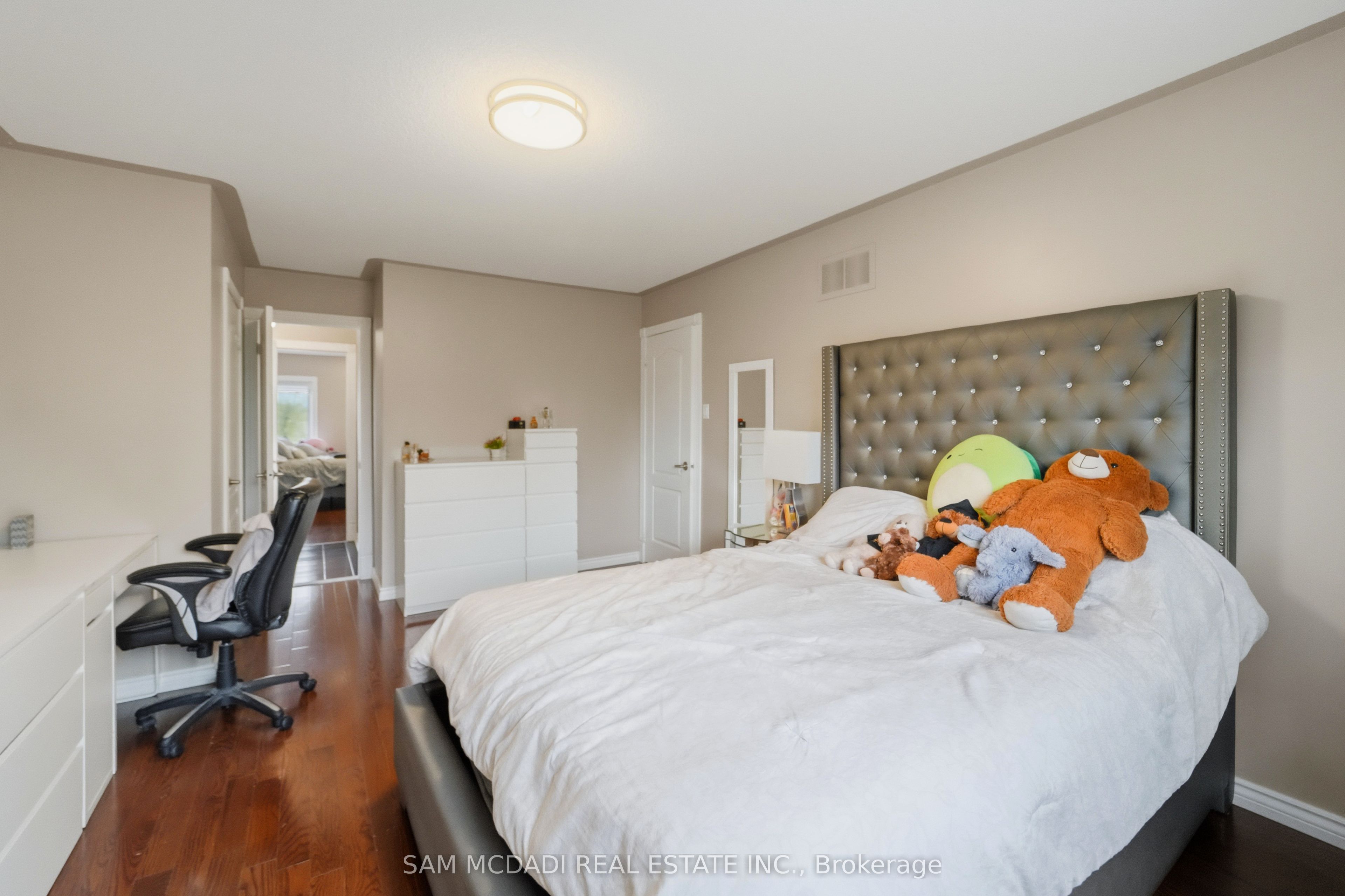 3605 Trelawny Circle Property Photo 21