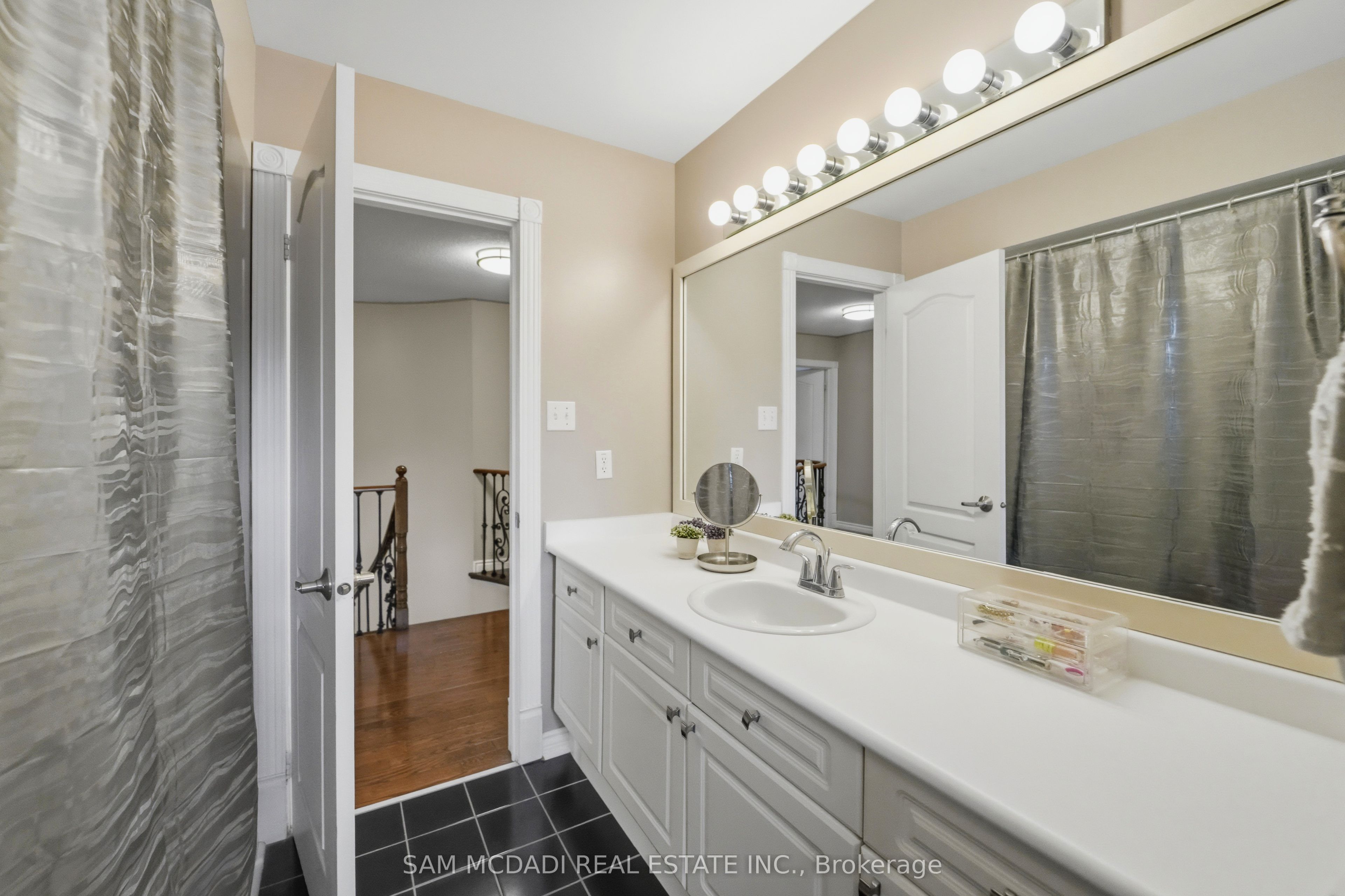 3605 Trelawny Circle Property Photo 22