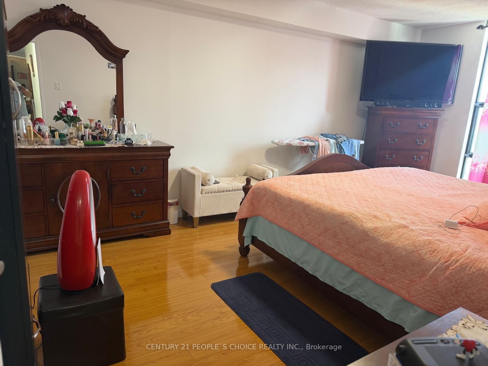 17 Knightsbridge Road 1205 Property Photo 28