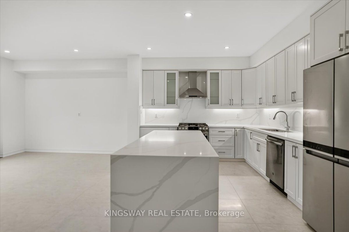 8 Monkton Circle Property Photo 13