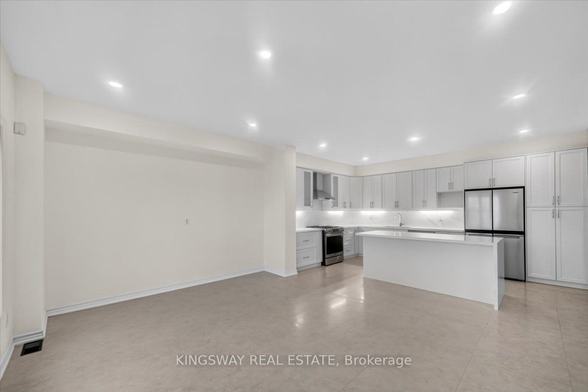 8 Monkton Circle Property Photo 15