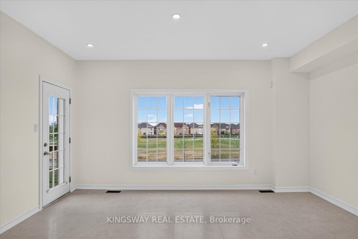 8 Monkton Circle Property Photo 17