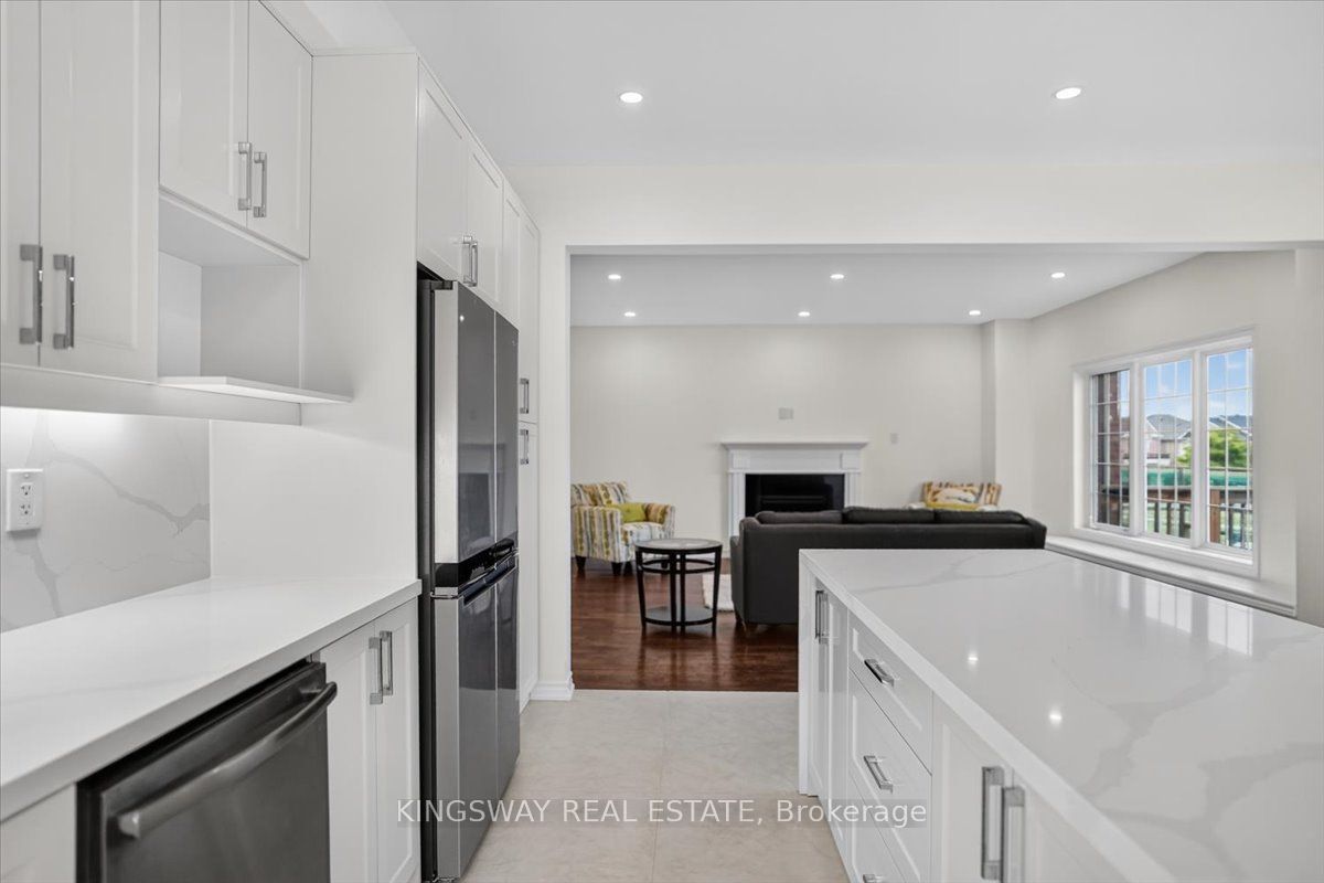 8 Monkton Circle Property Photo 21