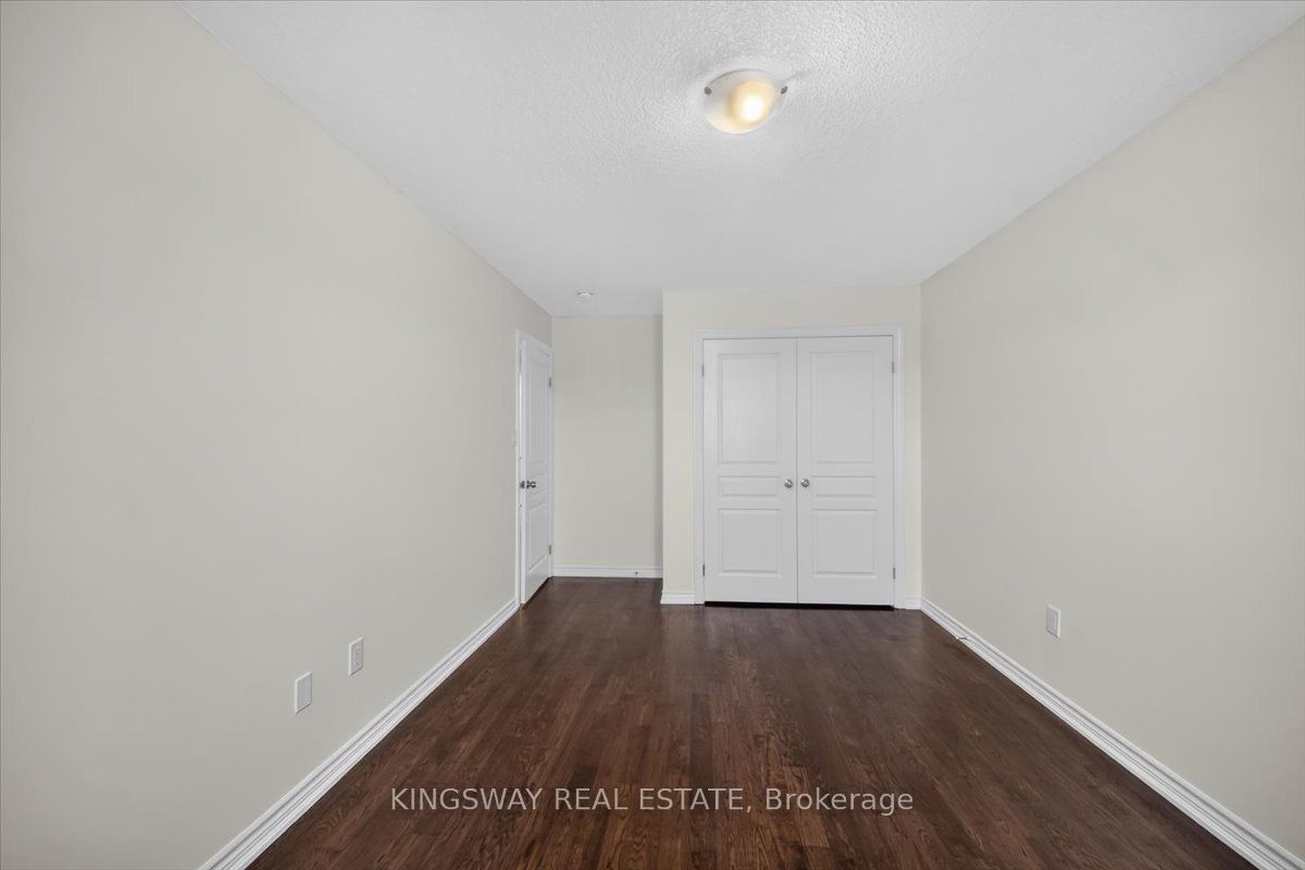8 Monkton Circle Property Photo 31