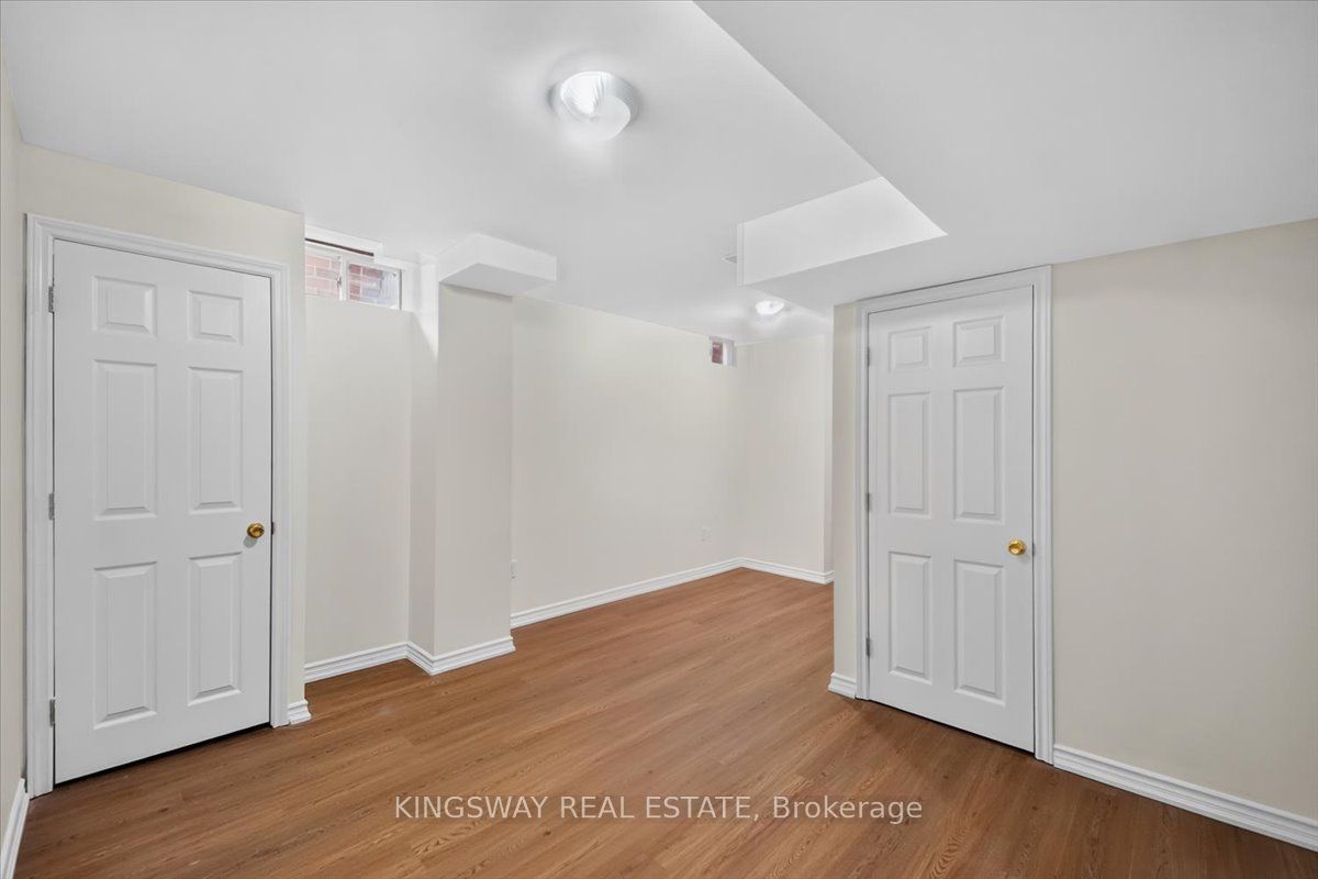 8 Monkton Circle Property Photo 39