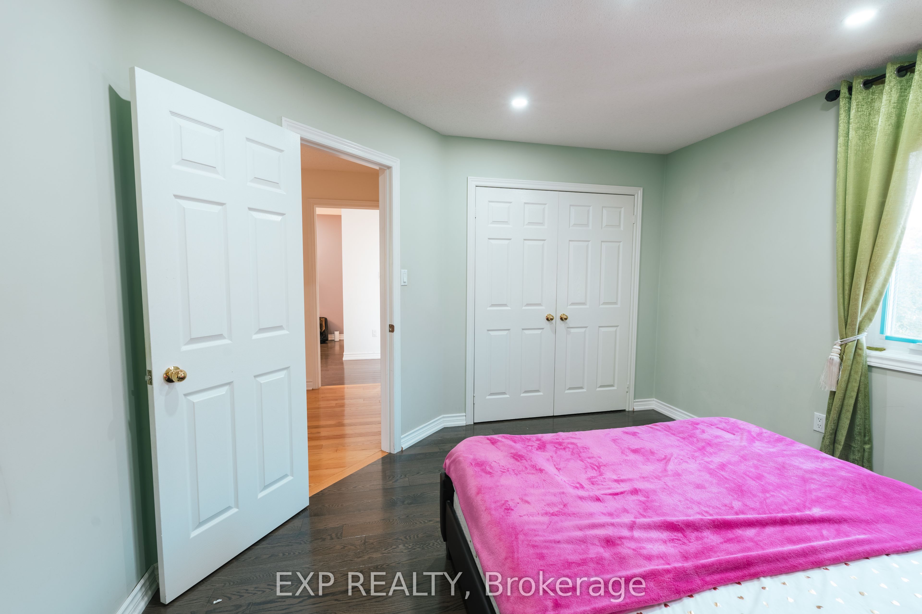 206 Drinkwater Road Upper Property Photo 34