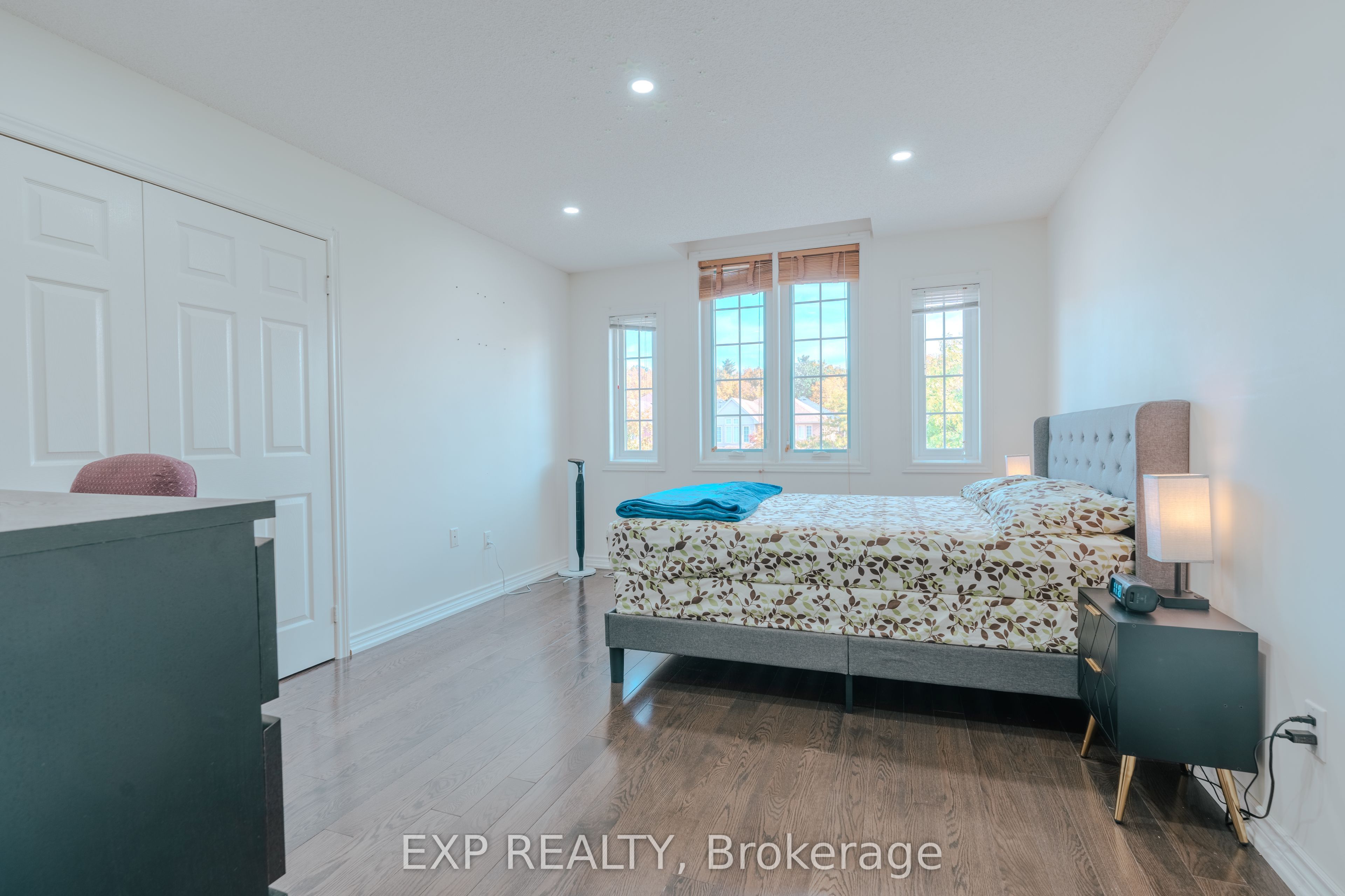 206 Drinkwater Road Upper Property Photo 39