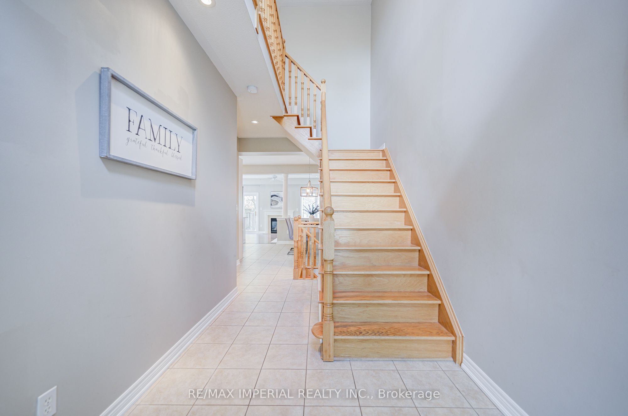 1233 Agram Drive Property Photo 4
