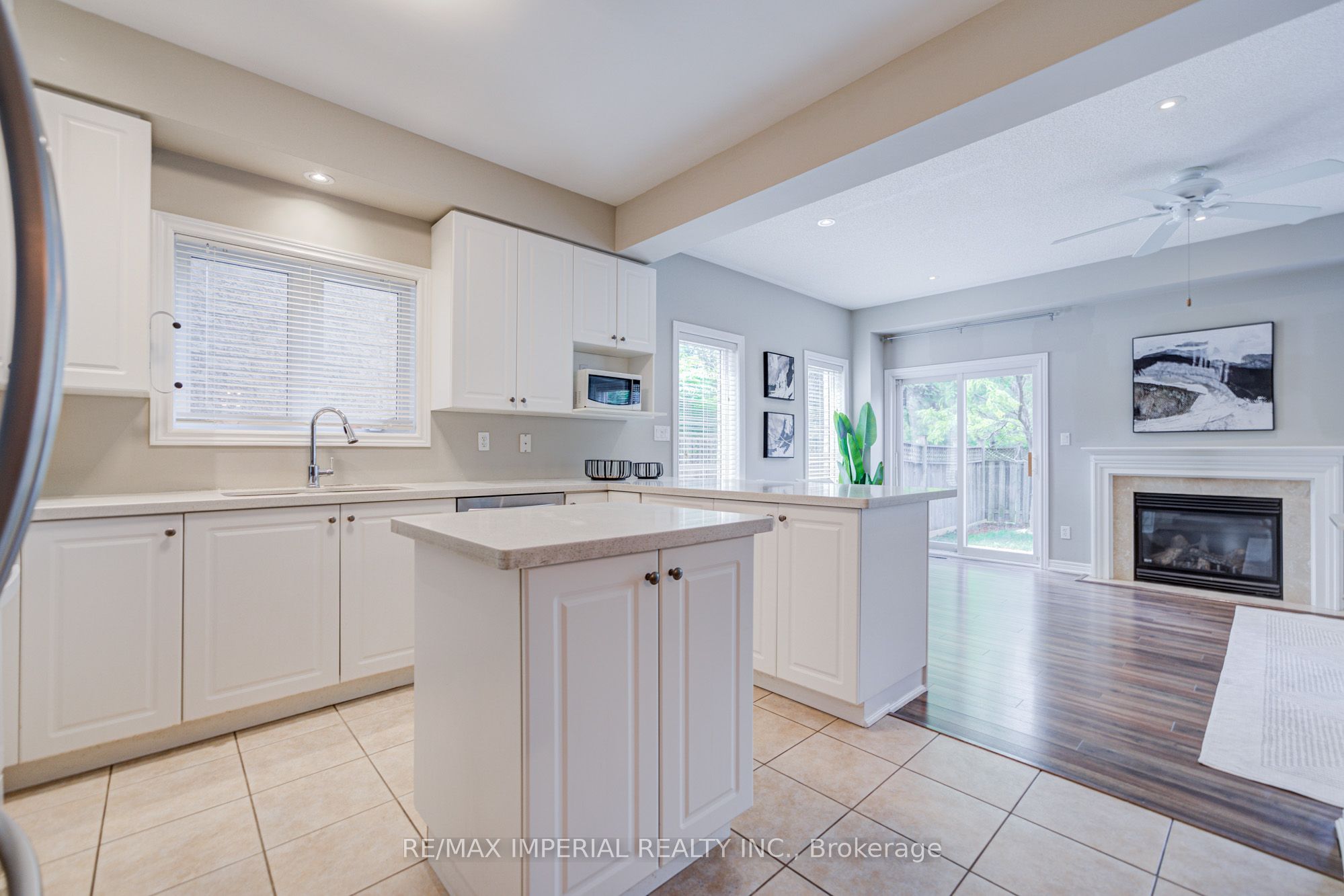 1233 Agram Drive Property Photo 9