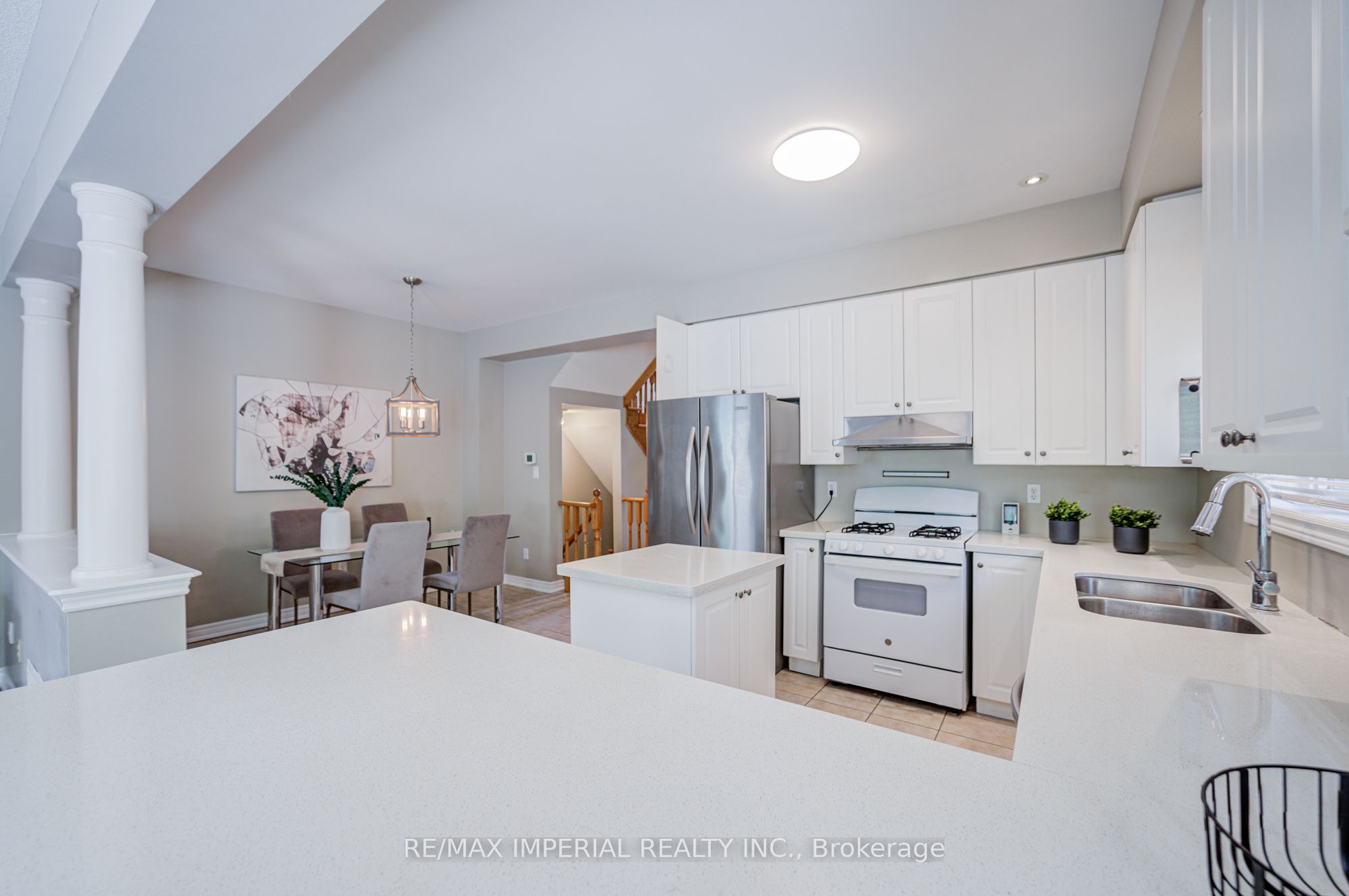 1233 Agram Drive Property Photo 14