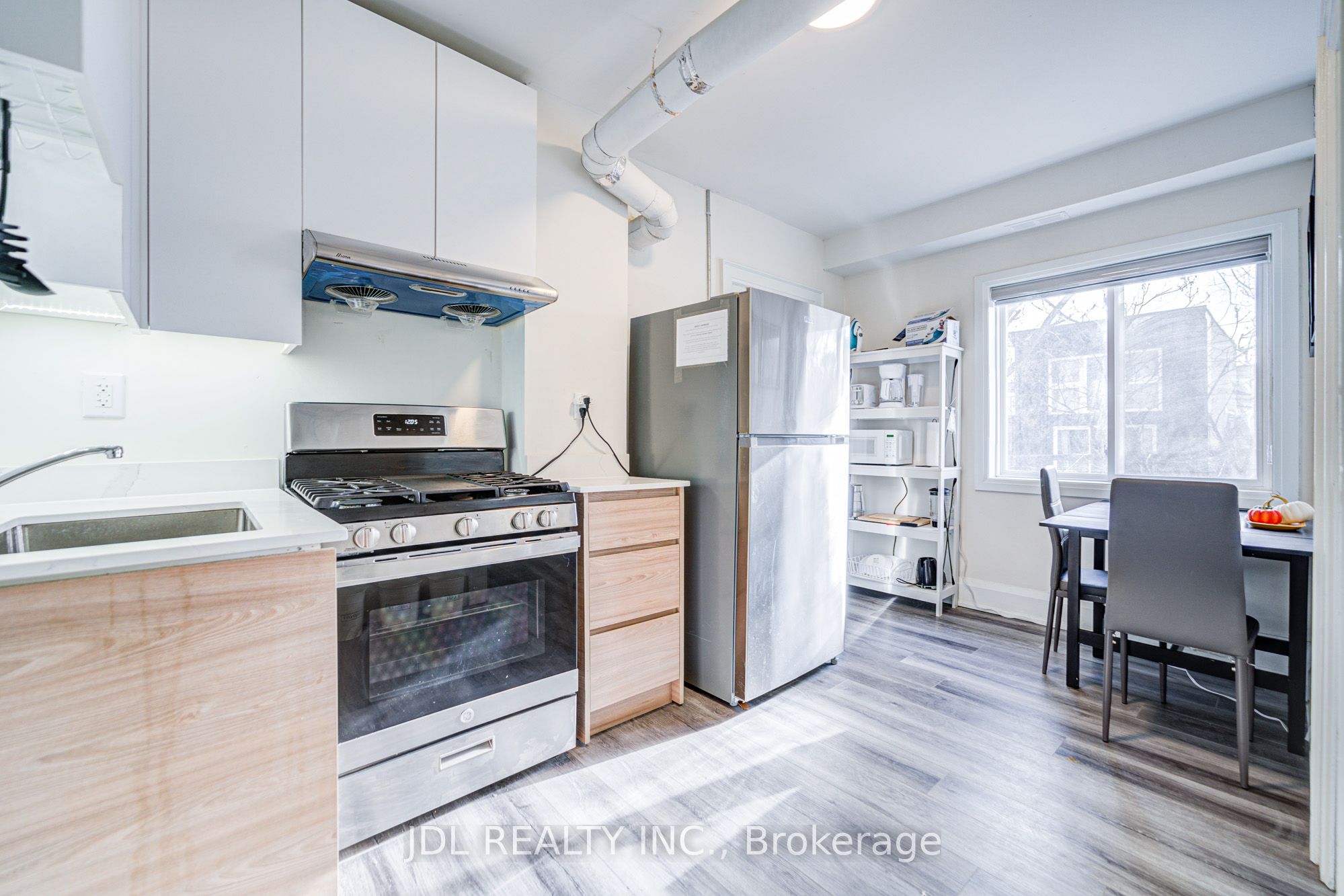 5 Sorauren Avenue 6 Property Photo 14