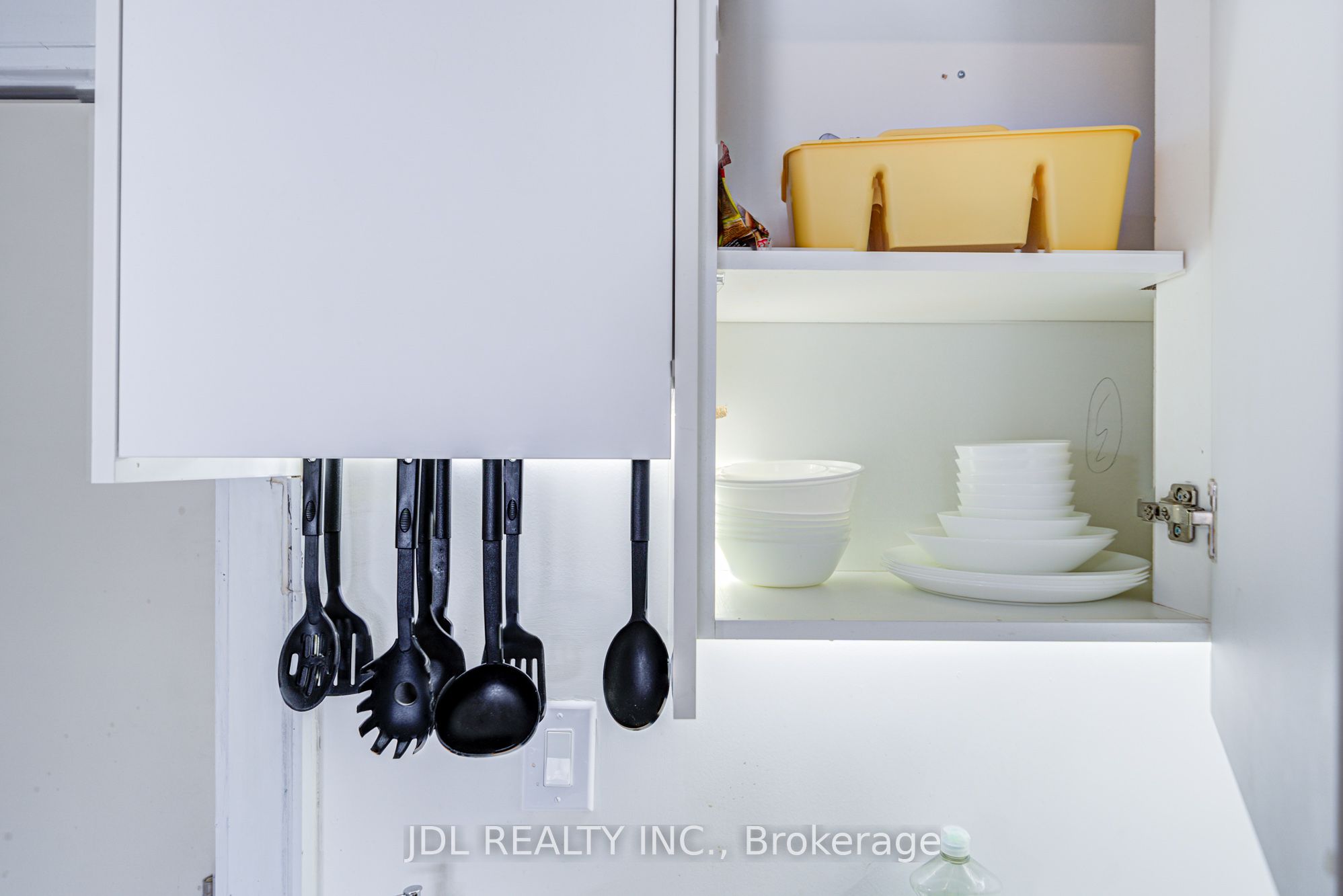 5 Sorauren Avenue 6 Property Photo 18