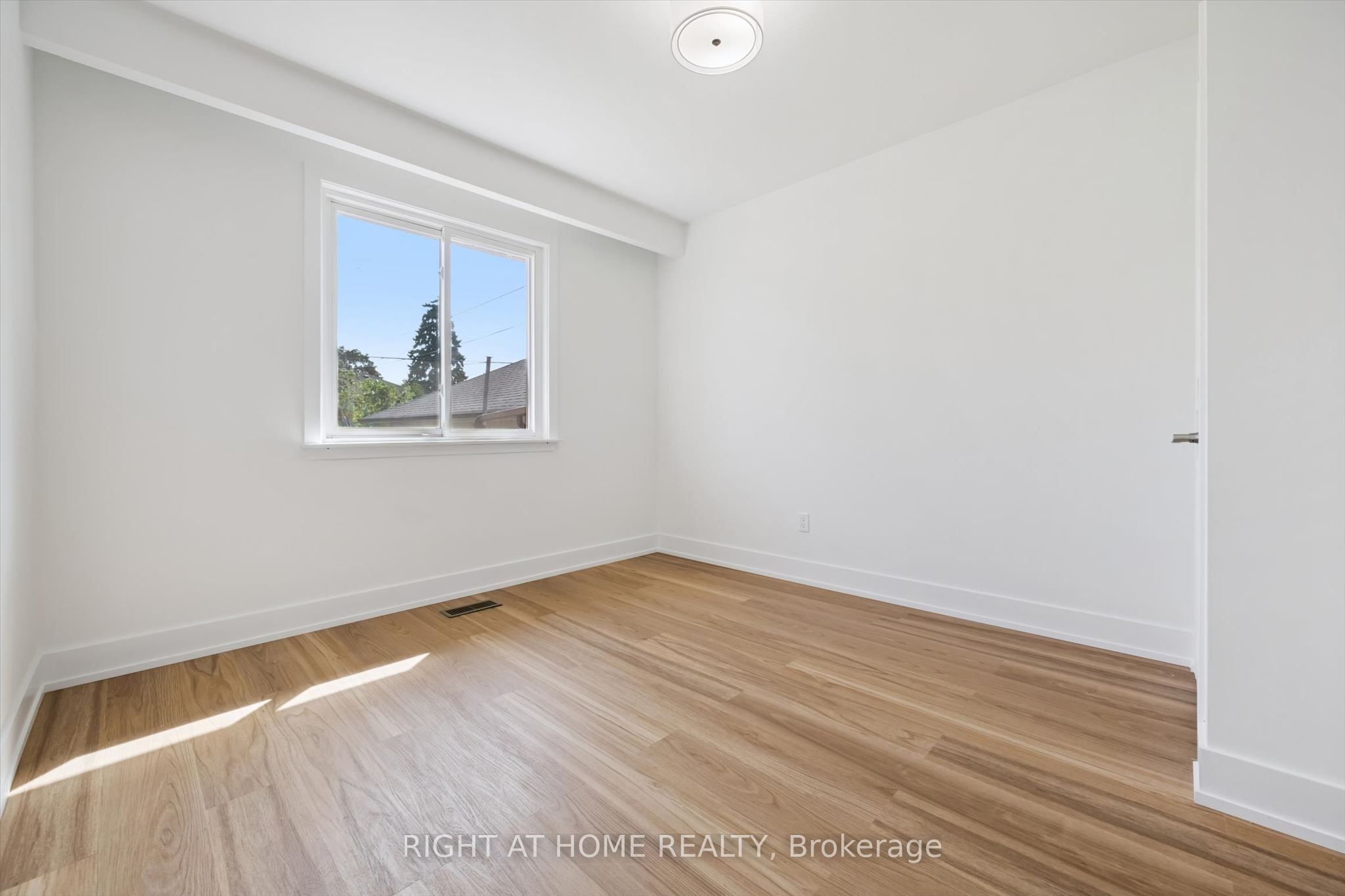27 Jocada Road Property Photo 20
