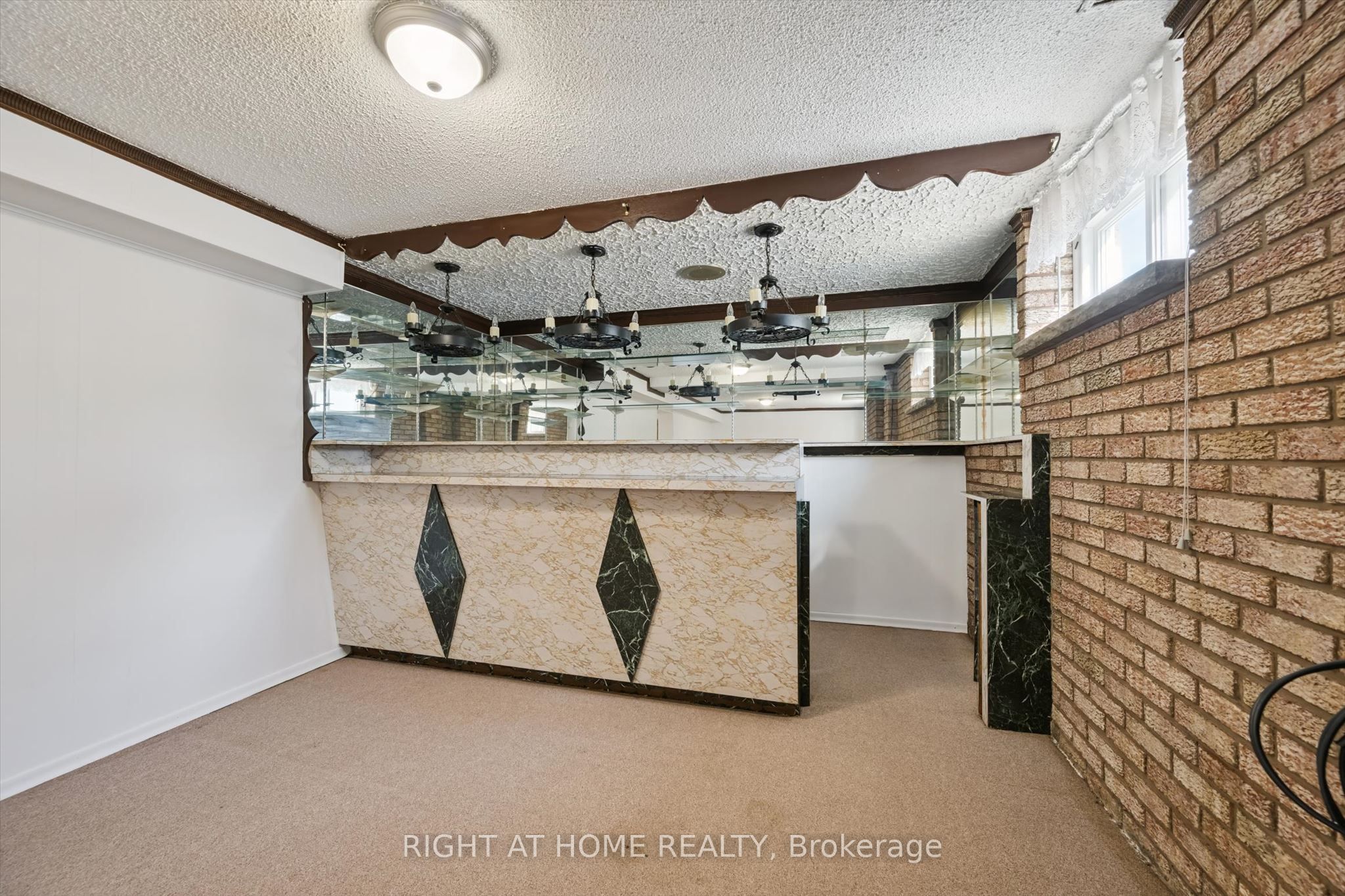 27 Jocada Road Property Photo 25
