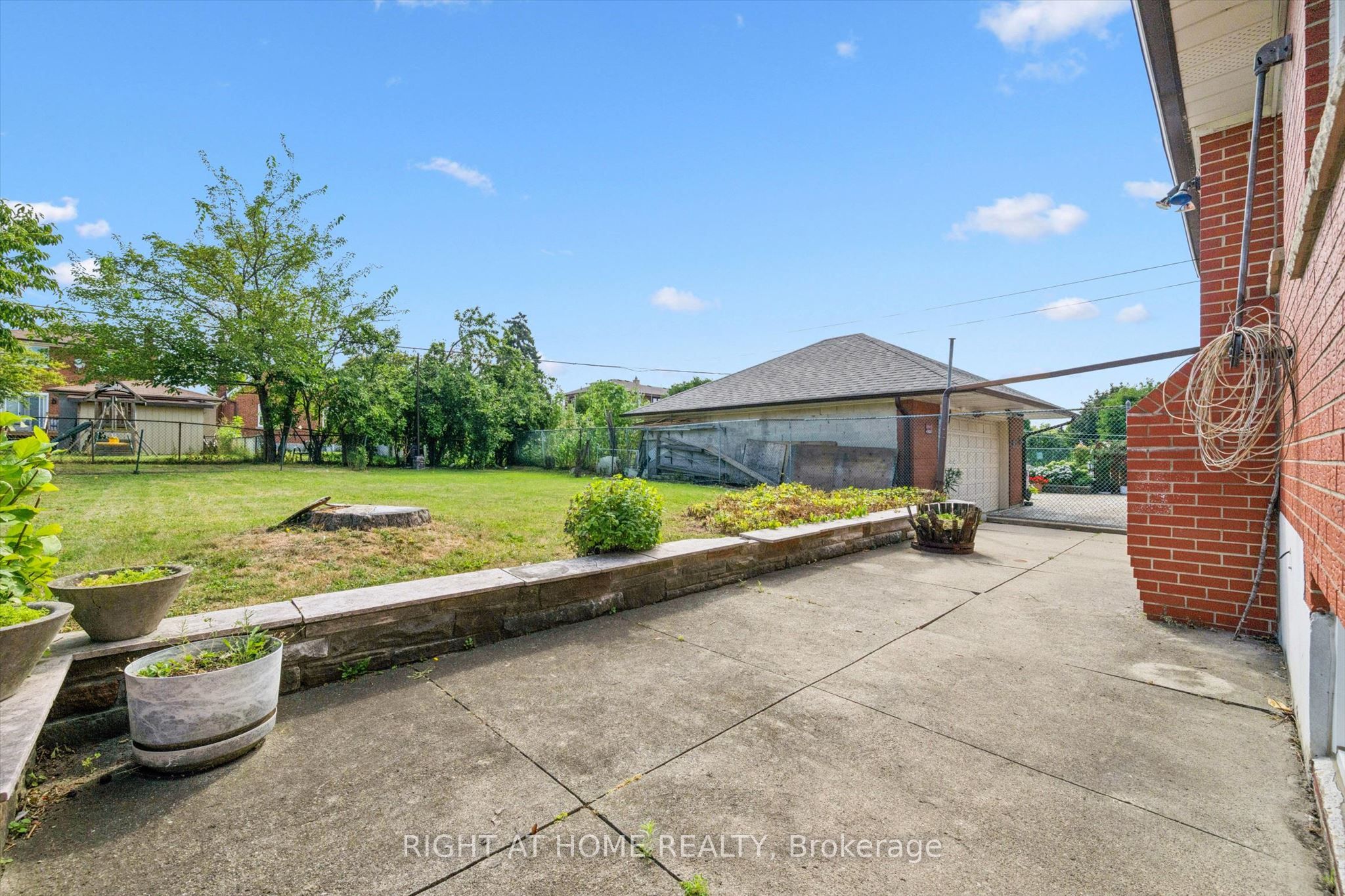 27 Jocada Road Property Photo 32