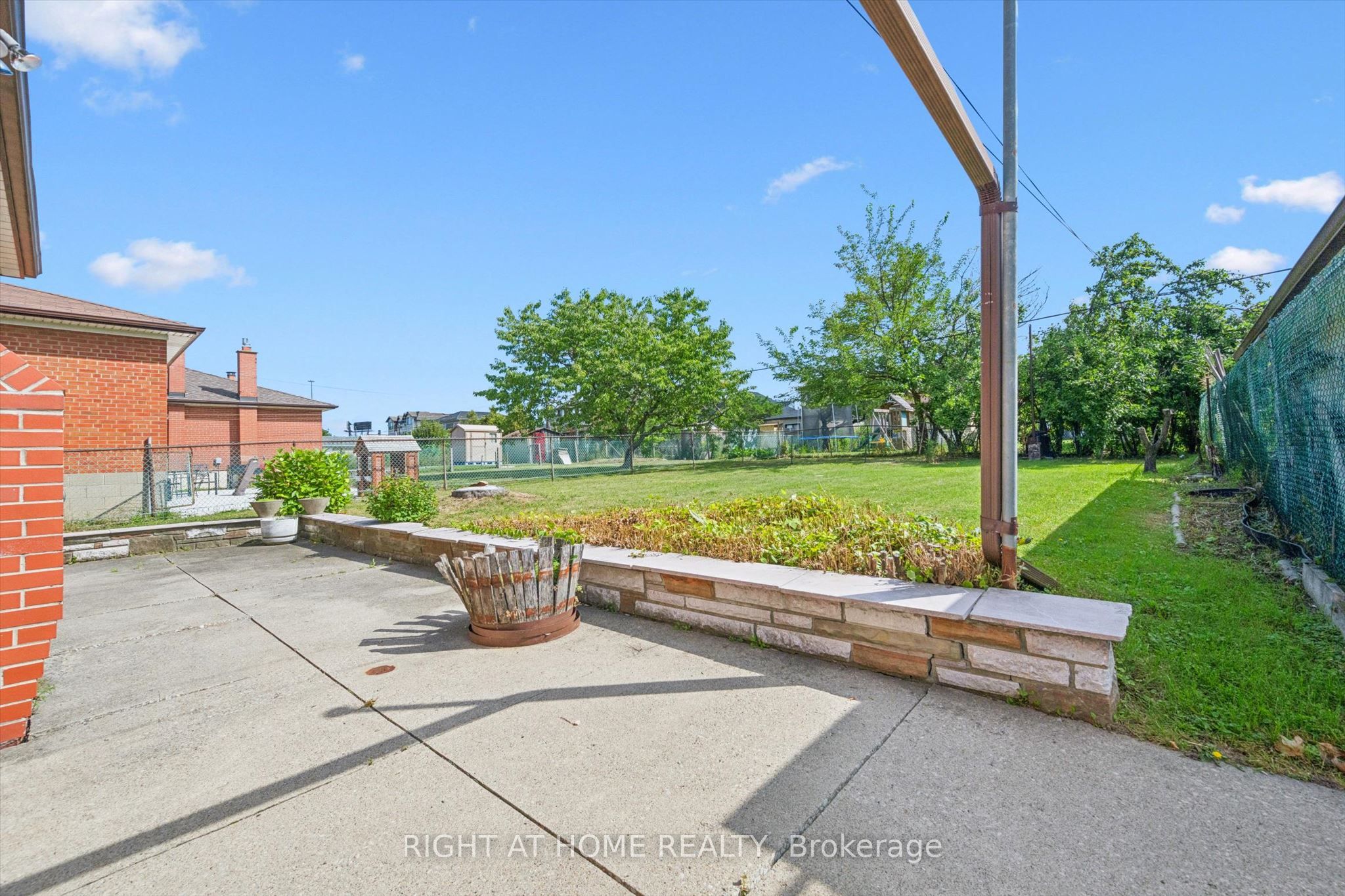 27 Jocada Road Property Photo 33