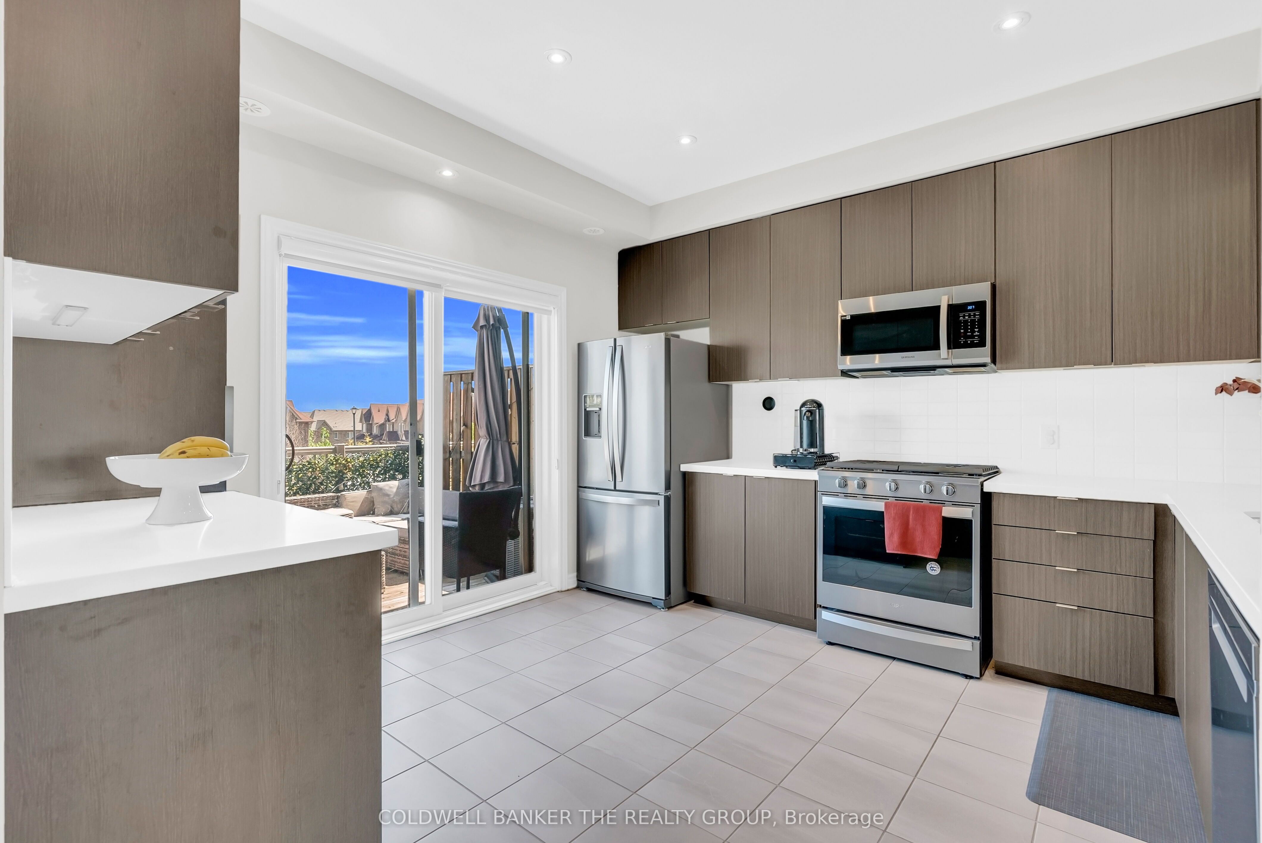 50 Edinburgh Drive 8 Property Photo 19