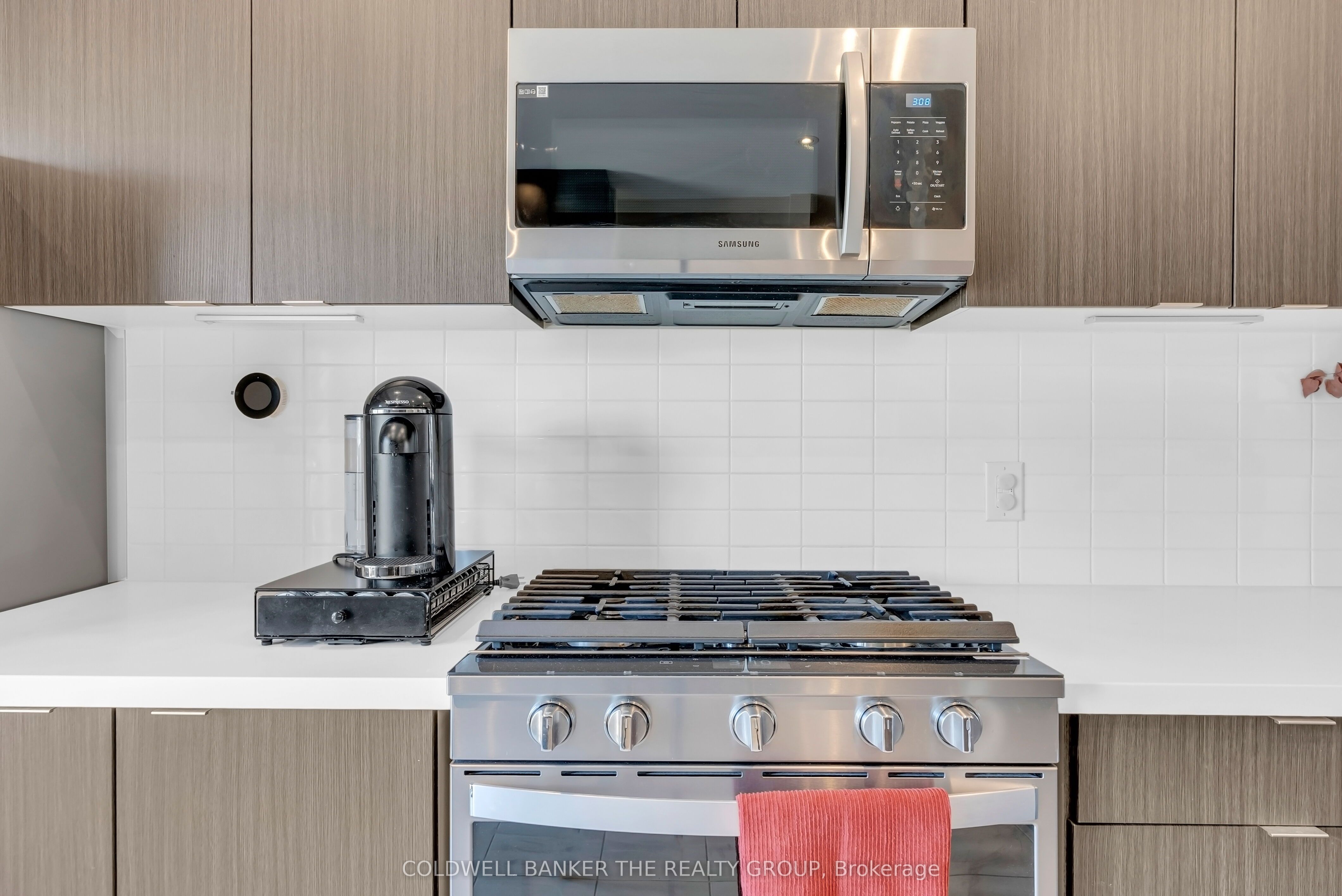 50 Edinburgh Drive 8 Property Photo 20