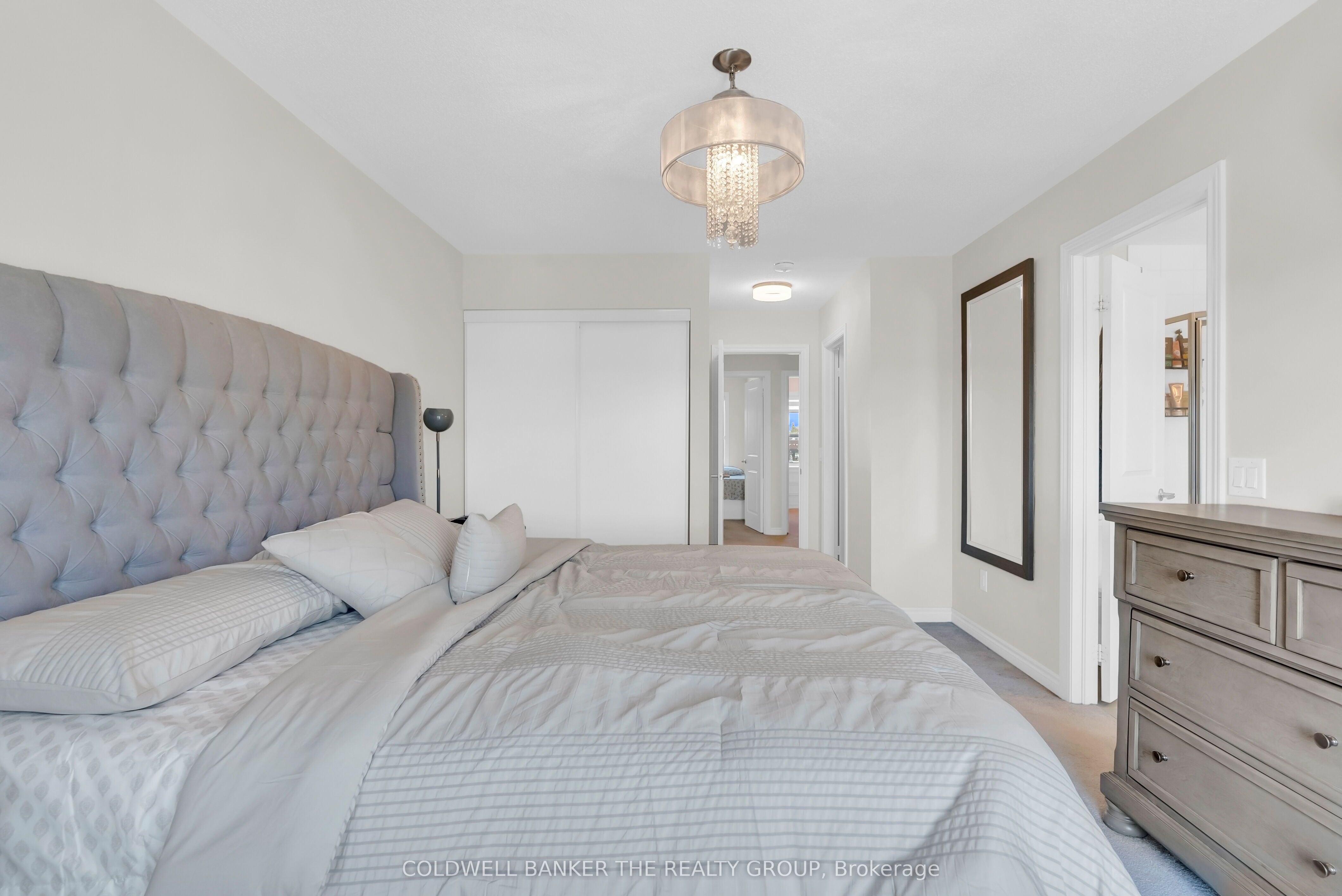 50 Edinburgh Drive 8 Property Photo 29