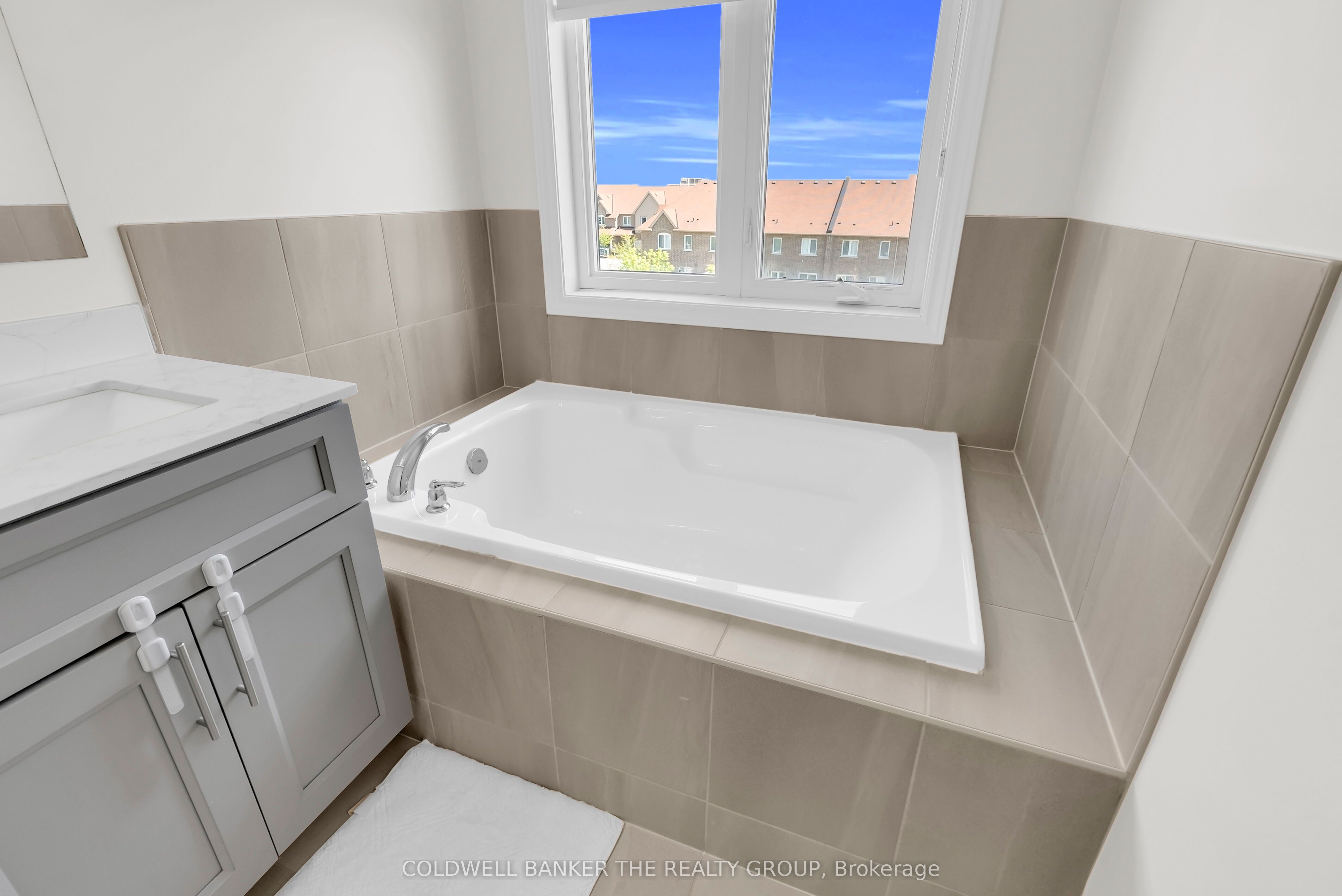 50 Edinburgh Drive 8 Property Photo 31
