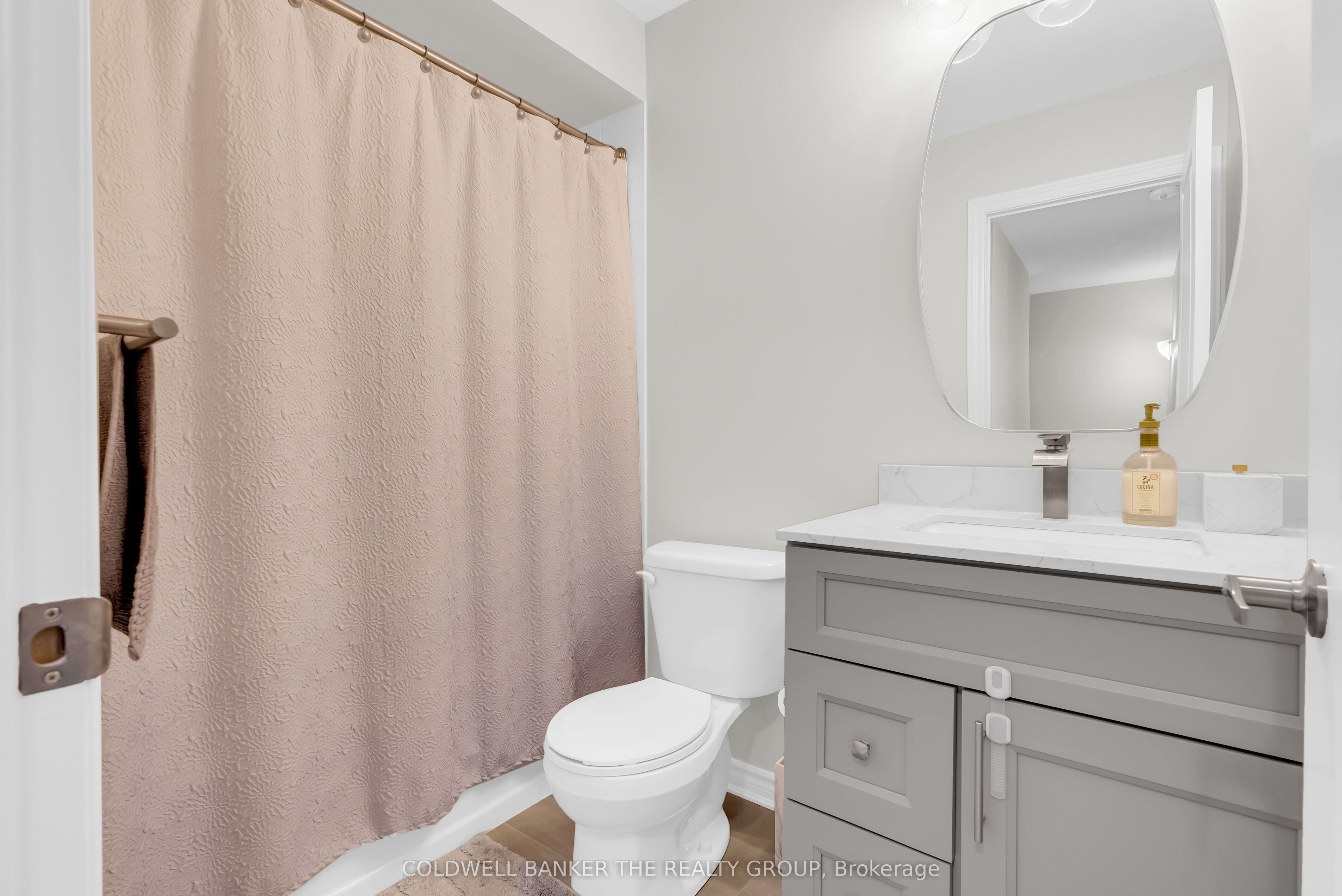 50 Edinburgh Drive 8 Property Photo 37