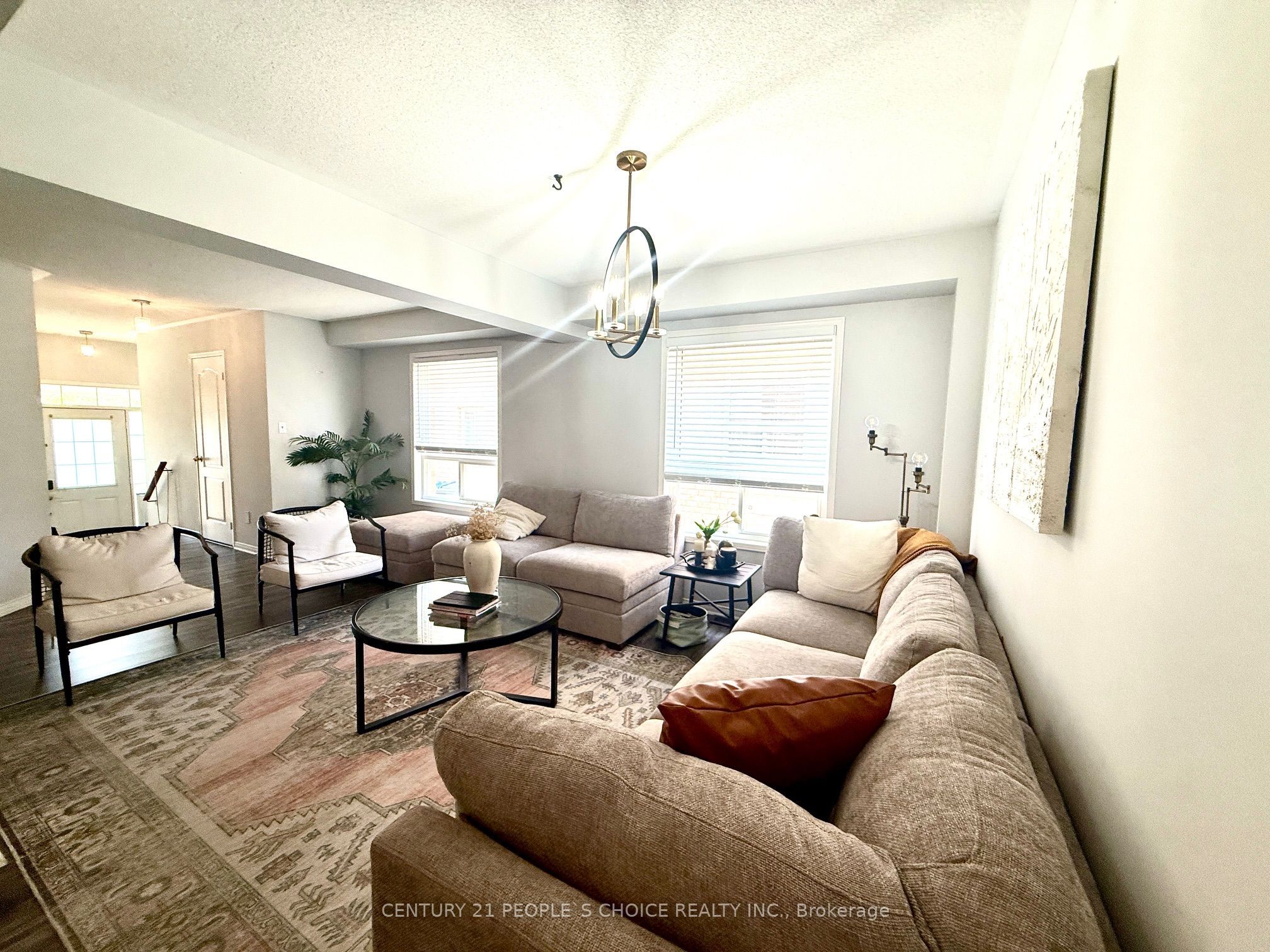 3927 Stardust Drive Property Photo 5